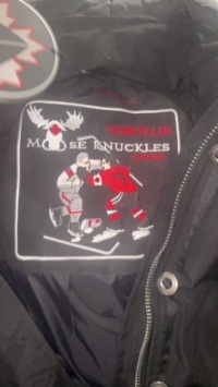 Moose Knuckles 3Q Puffer Down Jacket White/Black/Blue/Red YZ040810 review EL