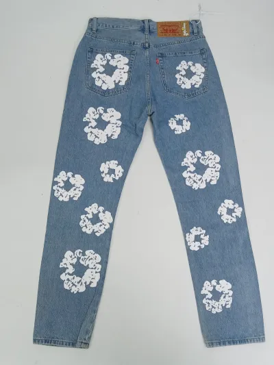 DENIM TEARS THE COTTON WREATH JEAN LIGHT WASH review Nura 03
