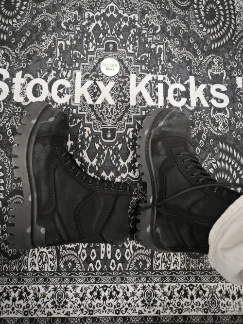 Balenciaga Strike Black CK24090201 review 