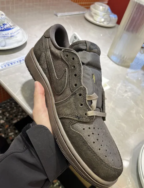 PK God Batch Travis Scott x Air Jordan 1 Low OG SP-T Velvet Brown DM7866-202 review 