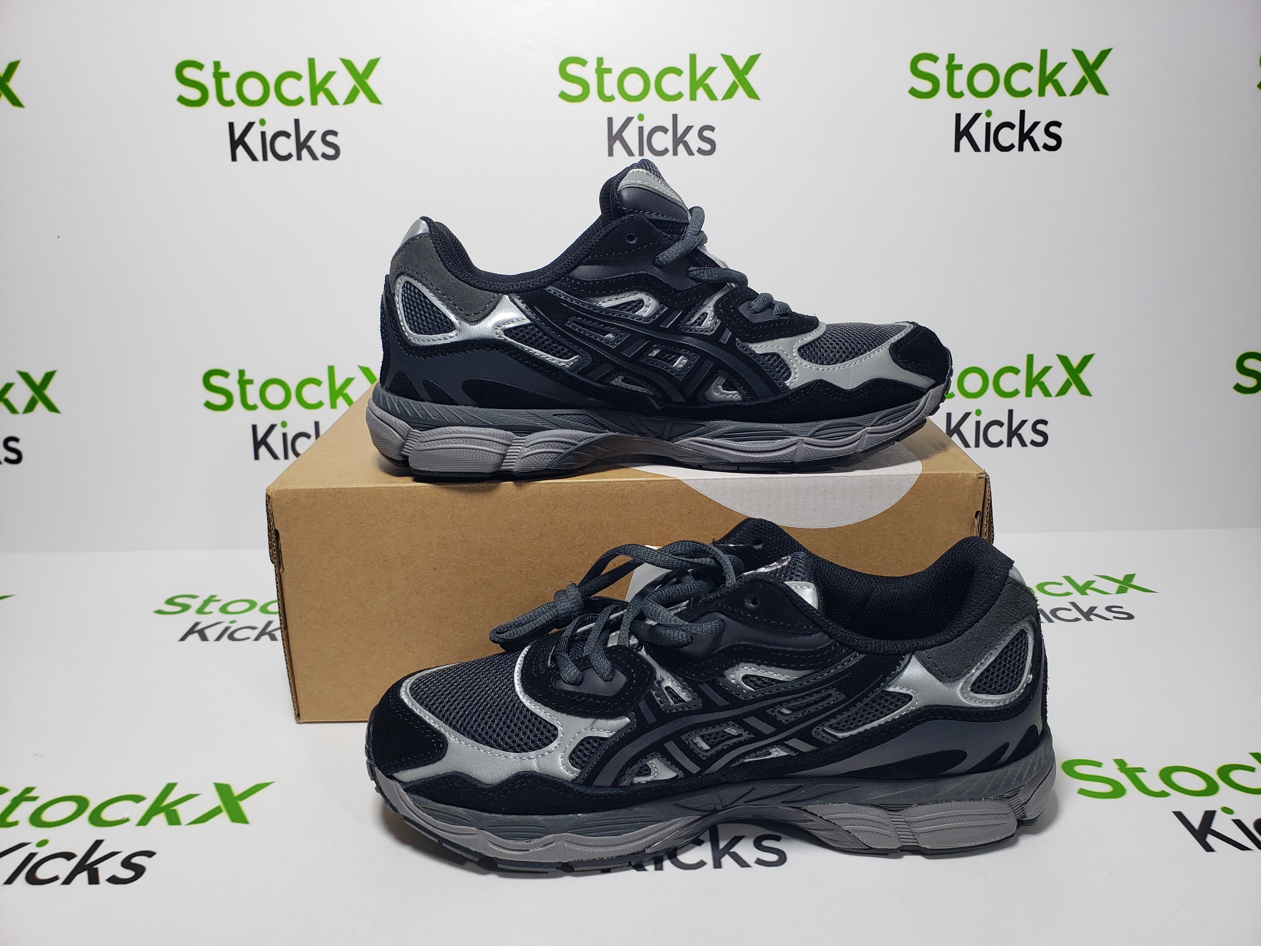 ASICS Gel-NYC Graphite Grey Black 1201A789 review stockxkicks 00