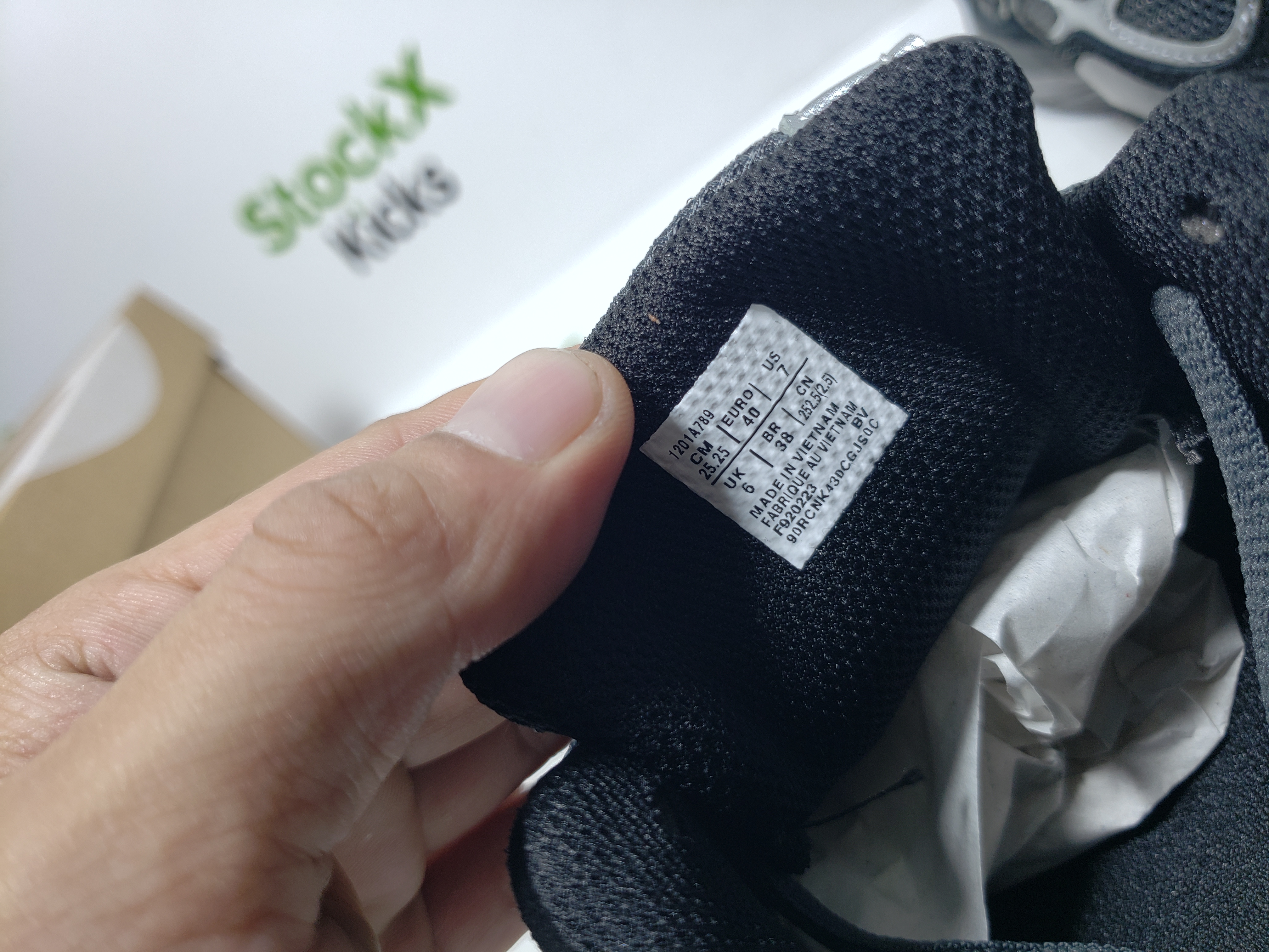 ASICS Gel-NYC Graphite Grey Black 1201A789 review stockxkicks 05