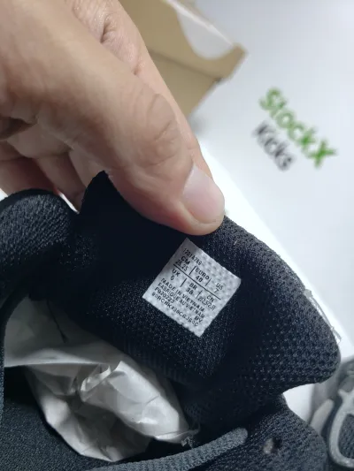 ASICS Gel-NYC Graphite Grey Black 1201A789 review stockxkicks 05
