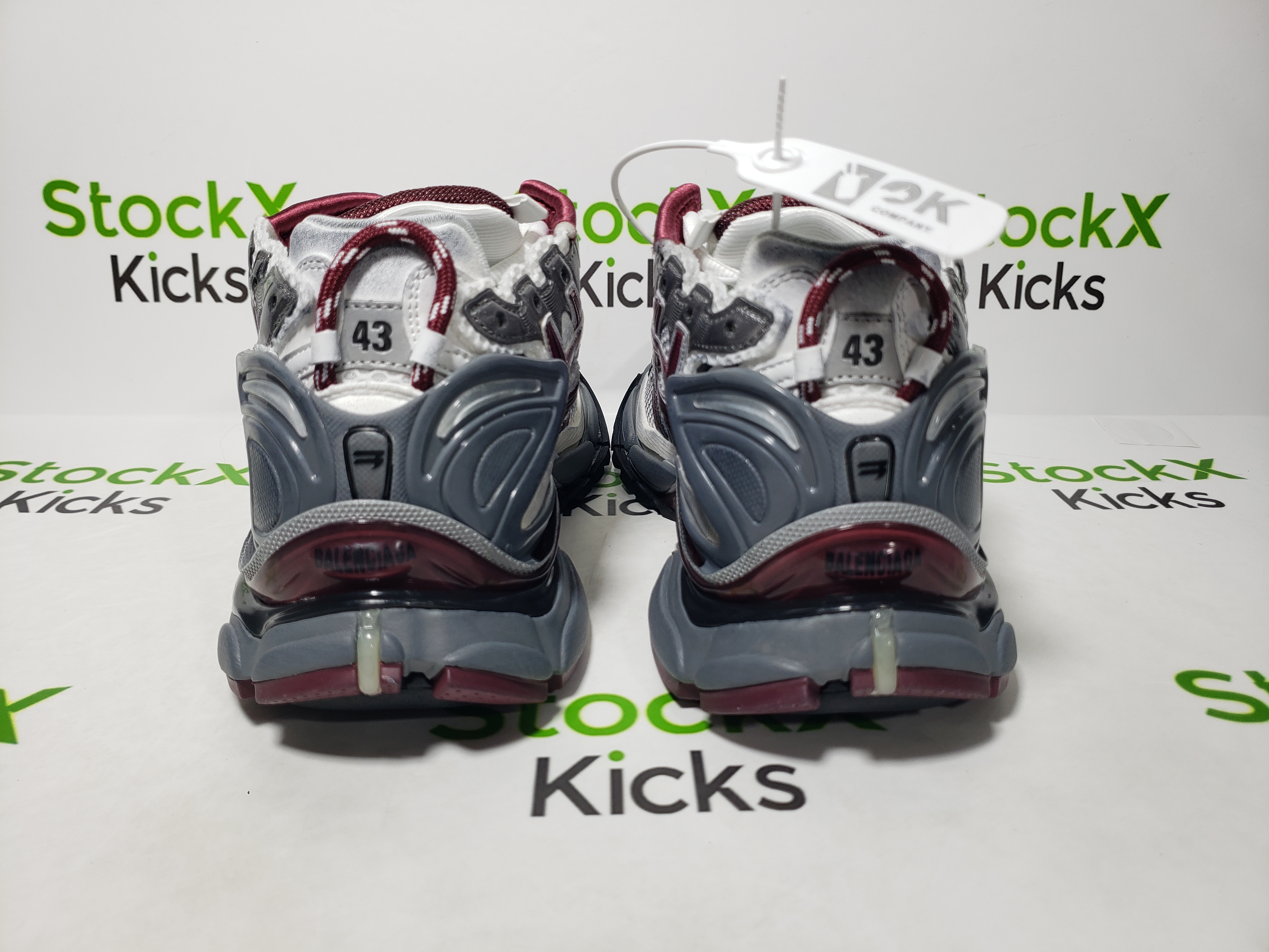 Balenciaga Runner Sneaker White Wine Red 677403 W3RB3 9069 review Mikel 00