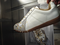 Maison Margiela Maison Margiela Replica Lace-Up Sneakers S57WS0240P1892 review Yaol 01
