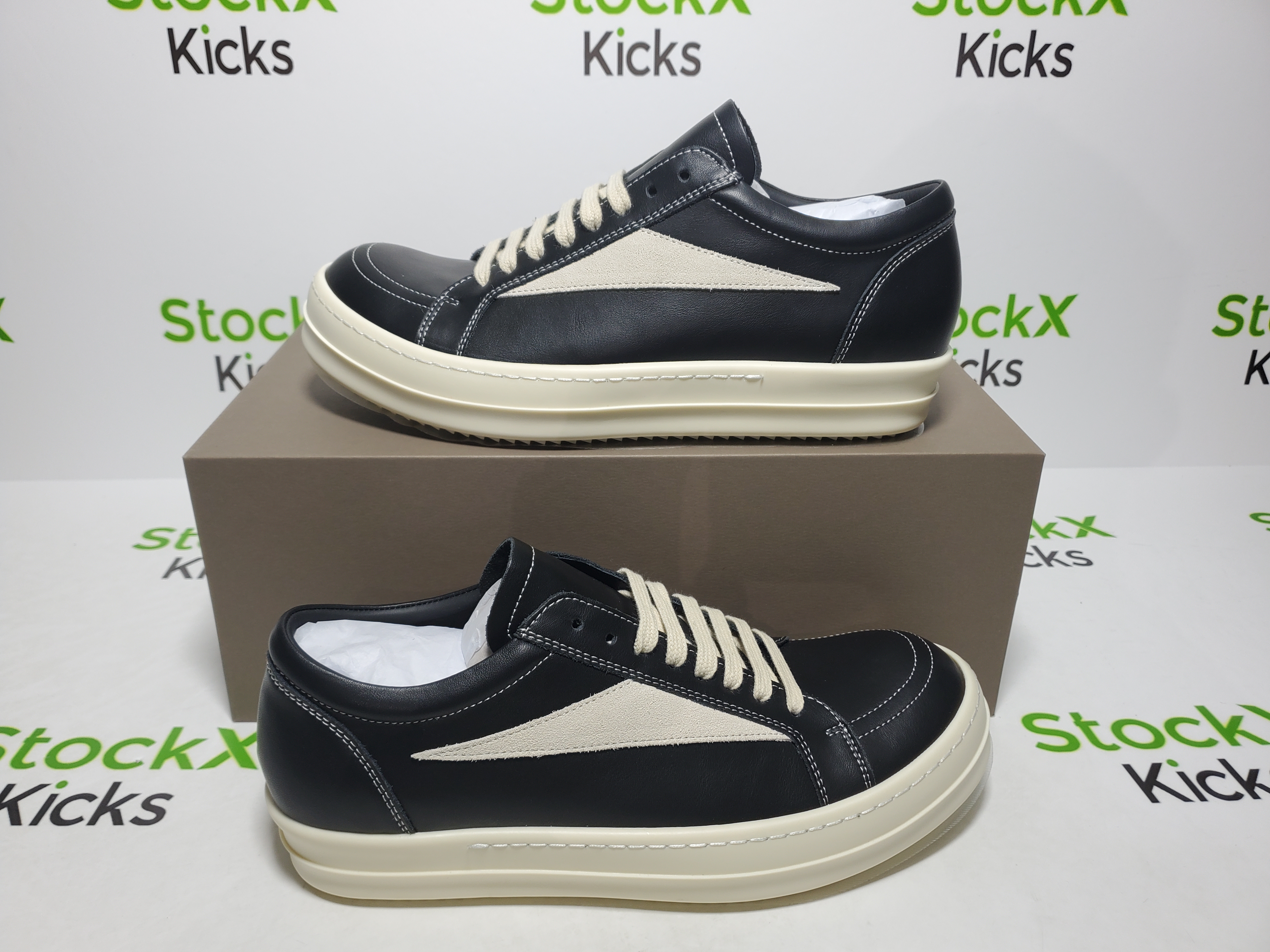 Rick Owens EDFU Vintage Sneaks Leather Black Milk White RP01C5888LPOLVS-911 review stockxkicks 00