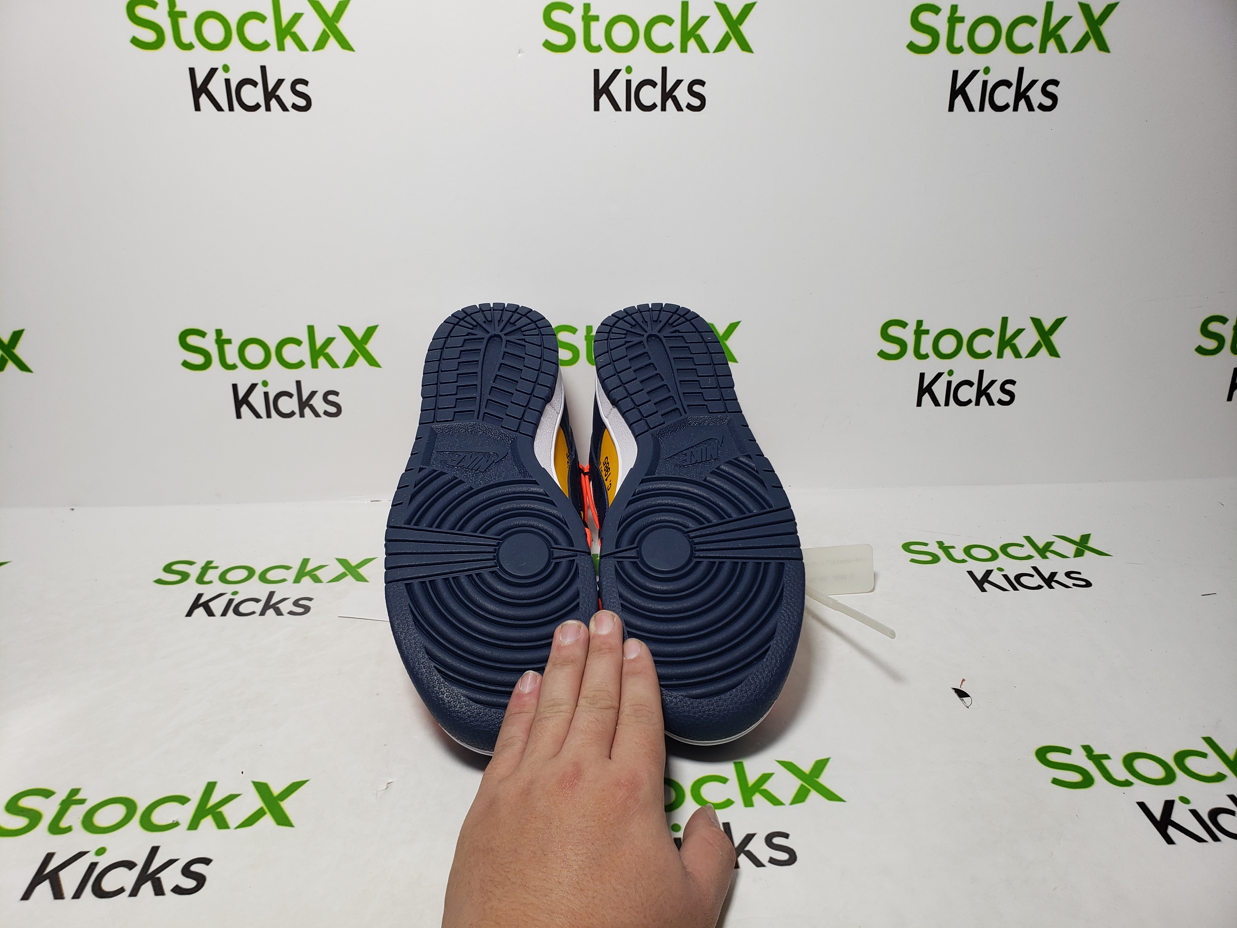 LJR Batch Nike Dunk Low Off-White University Gold Midnight Navy CT0856-700 review Kystal 02