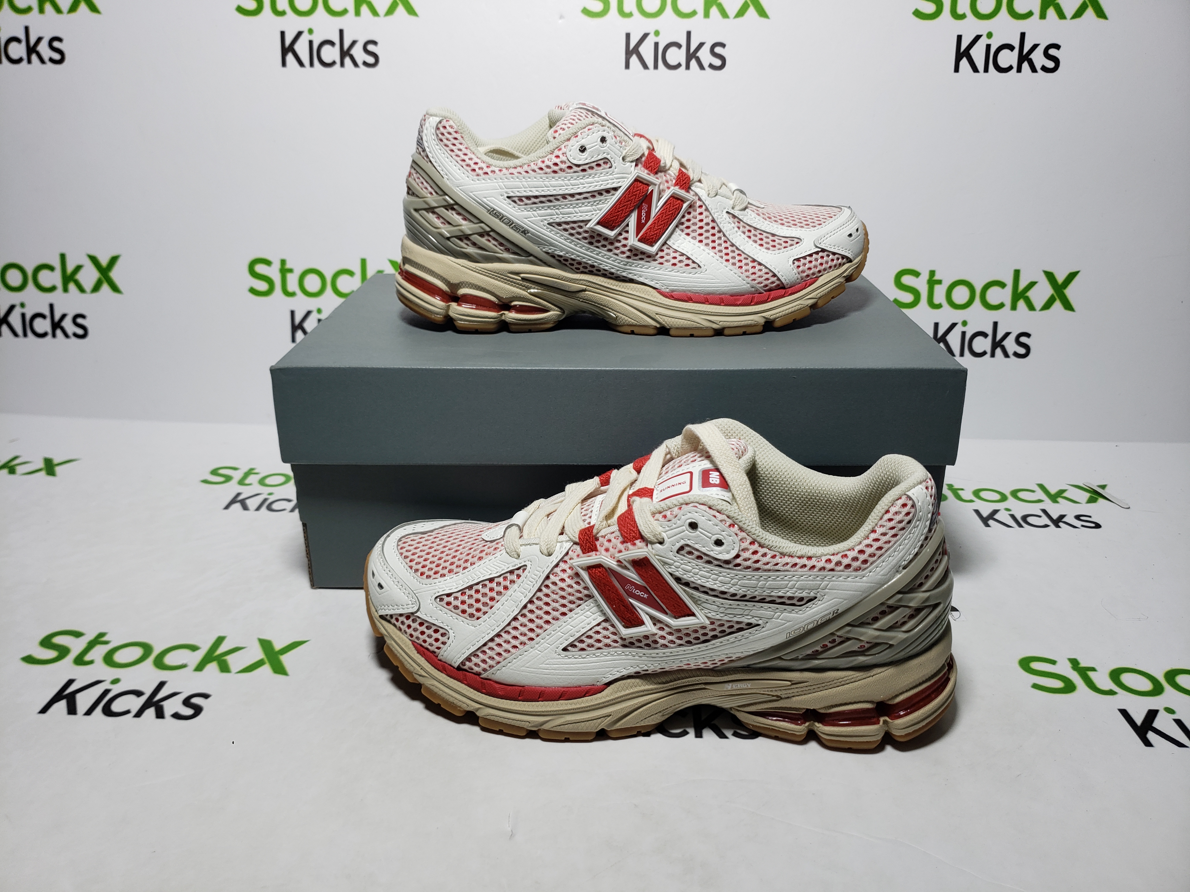 NEW BALANCE White Red M1906RO review sdfghdf 00