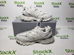 Balenciaga Track Trainer White 542436 W1GB7 6509 review Thoam 03