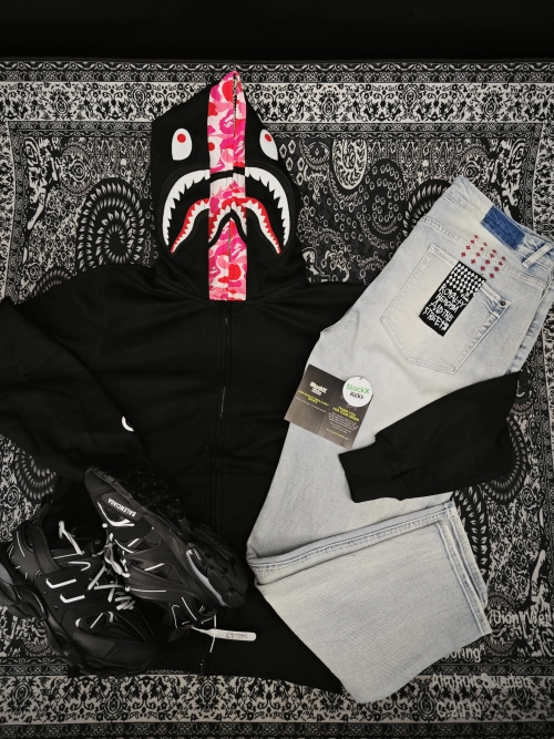 BAPE ABC Camo Shark Zip Hoodie Black Pink review 