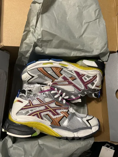 Balenciaga Runner Multicolor 677403W3RB68123 review Daylaun Shepard 00