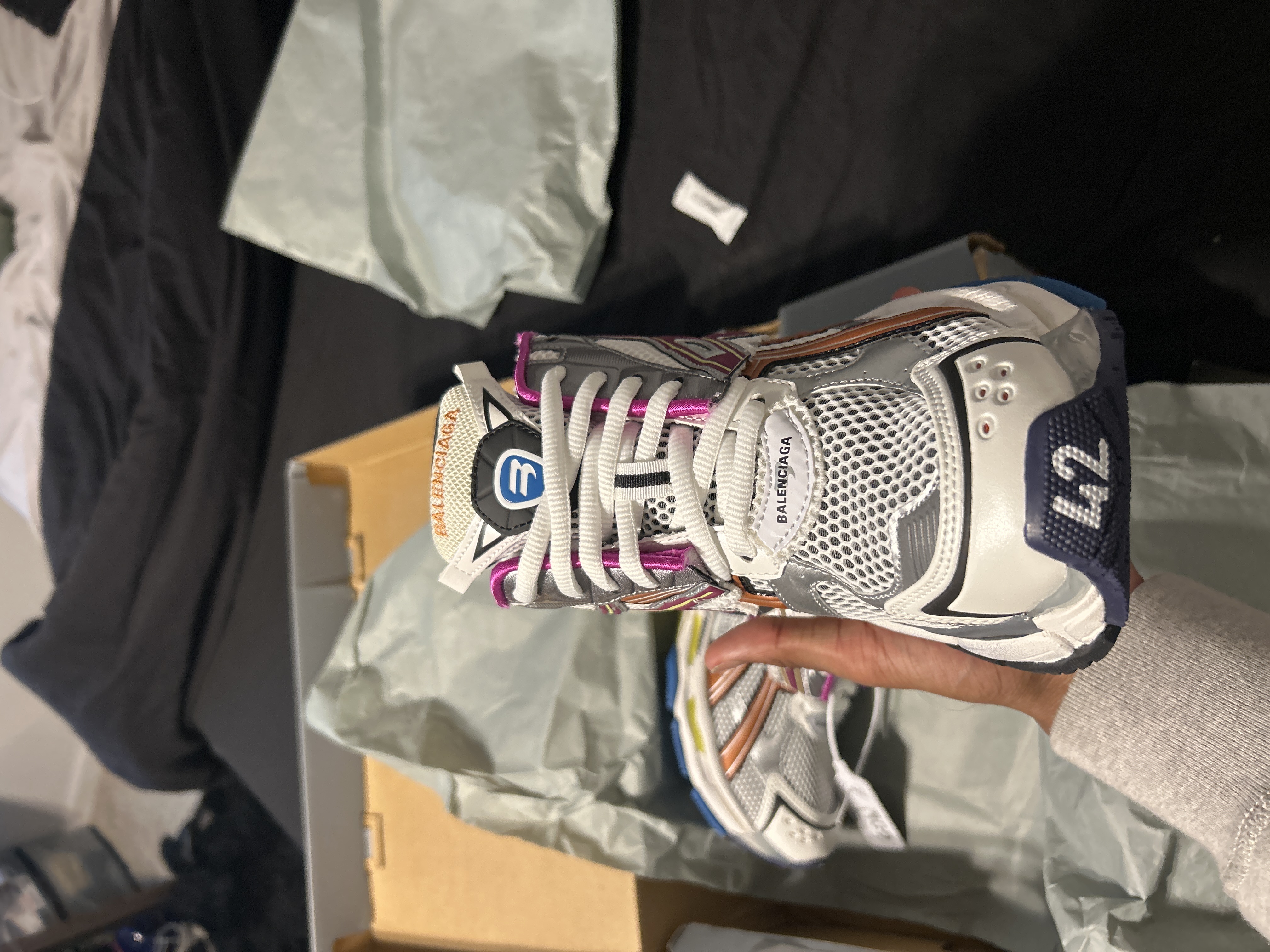 【Top PK Version】Balenciaga Runner Multicolor 677403W3RB68123 review Daylaun Shepard 02