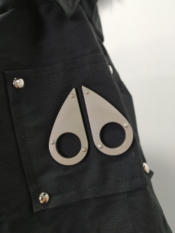 Moose Knuckles Original Ballistic Bomber Jacket Black/White（NFC）YZ241223 review stockxkicks 02