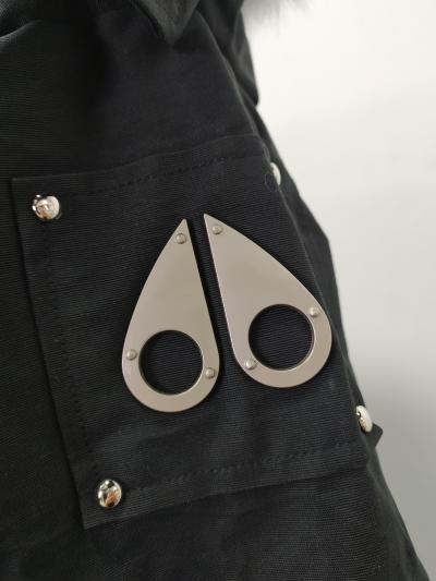 Moose Knuckles Original Ballistic Bomber Jacket Black/White（NFC）YZ241223 review stockxkicks 01