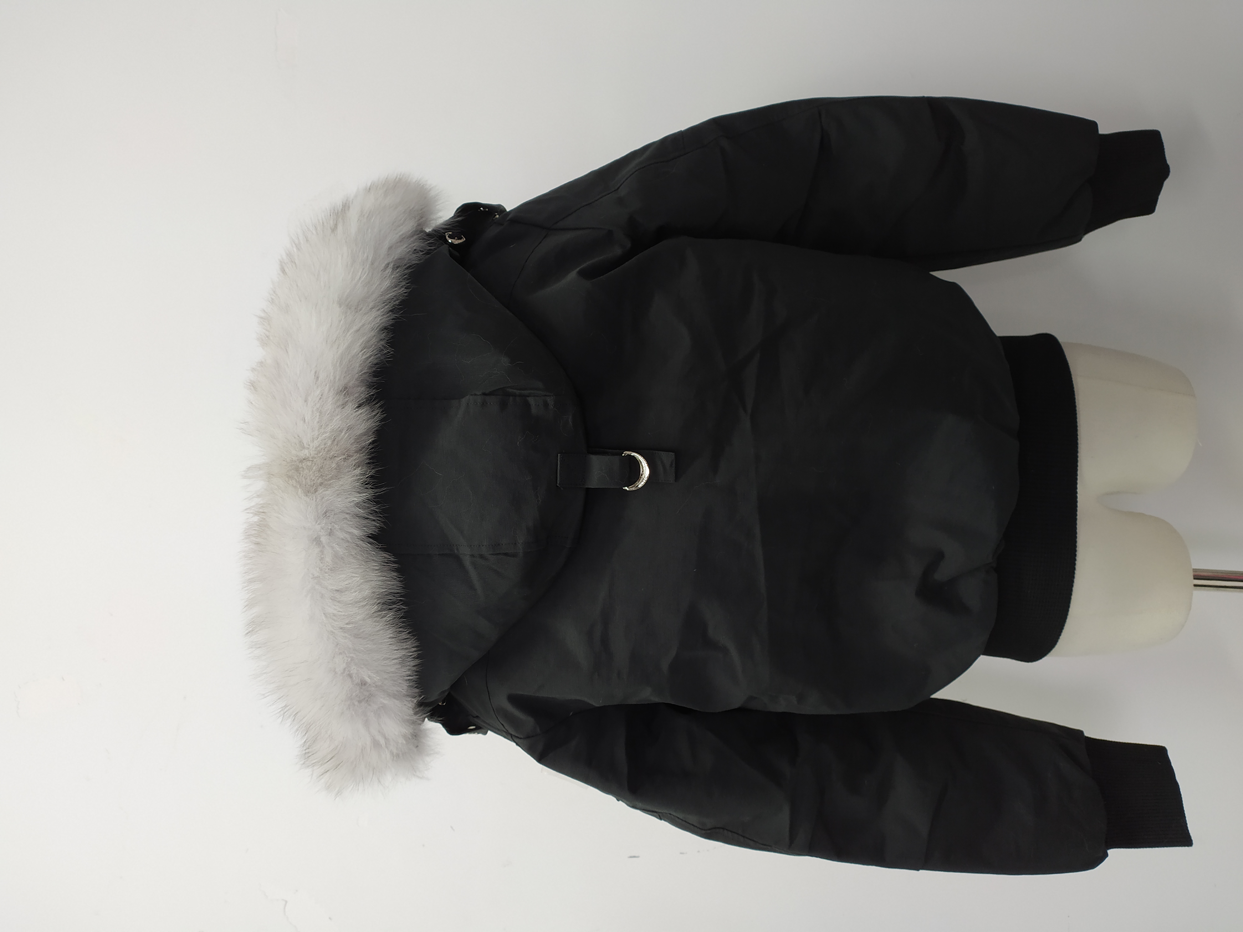Moose Knuckles Original Ballistic Bomber Jacket Black/White（NFC）YZ241223 review stockxkicks 02