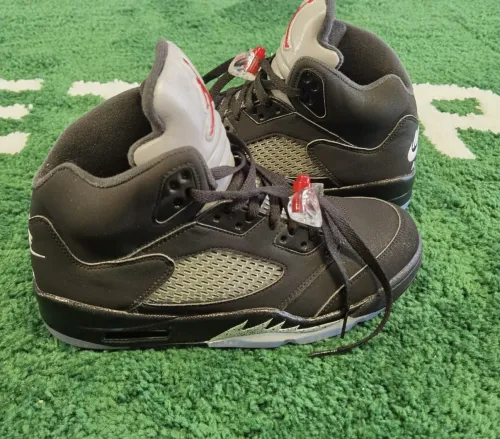 【FLASH SALE】PK God Batch Air Jordan 5 Retro OG Black Metallic Reimagined HF3975-001 review 