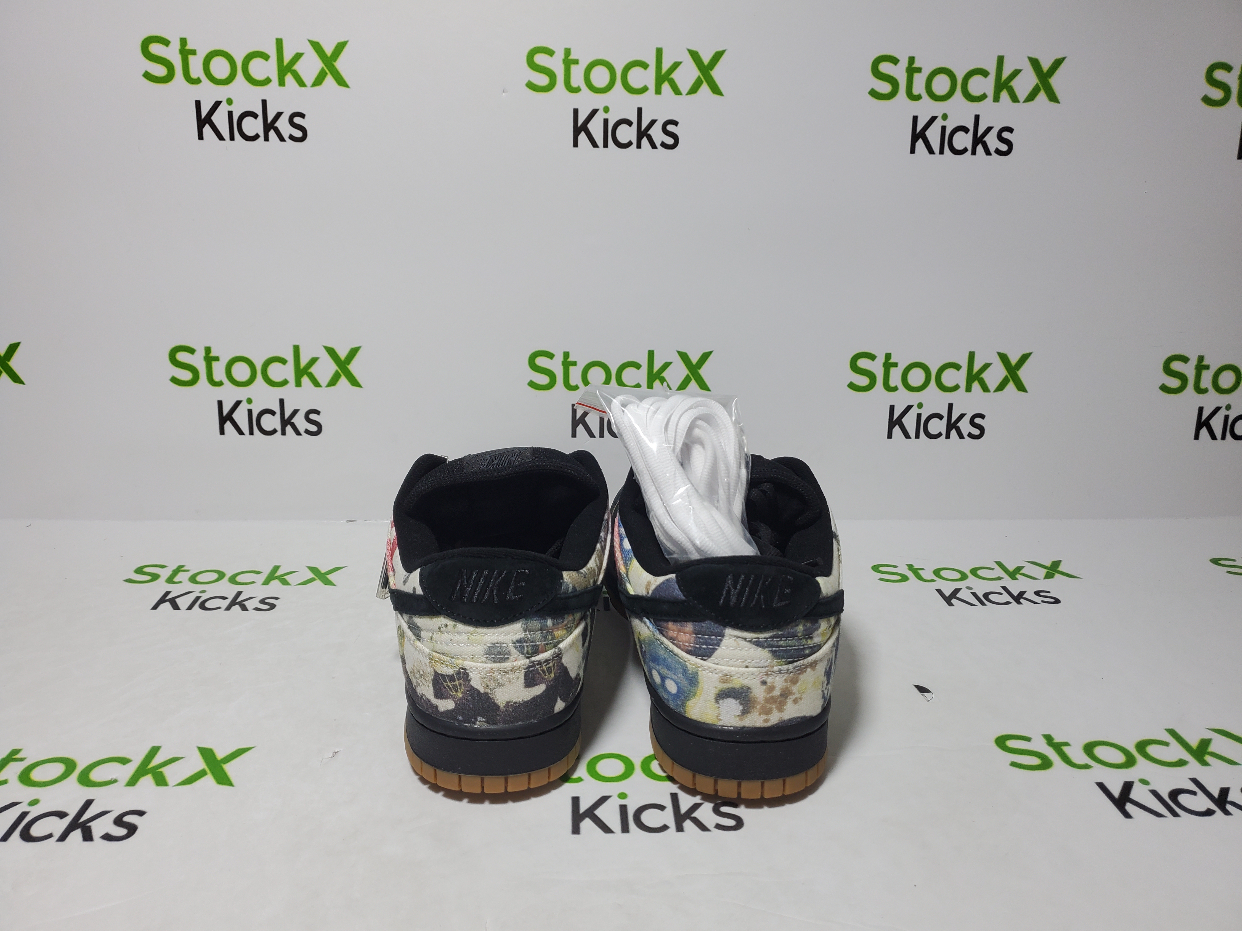 PK God Batch Nike SB Dunk Low Supreme Rammellzee FD8778-001 review Mike 00