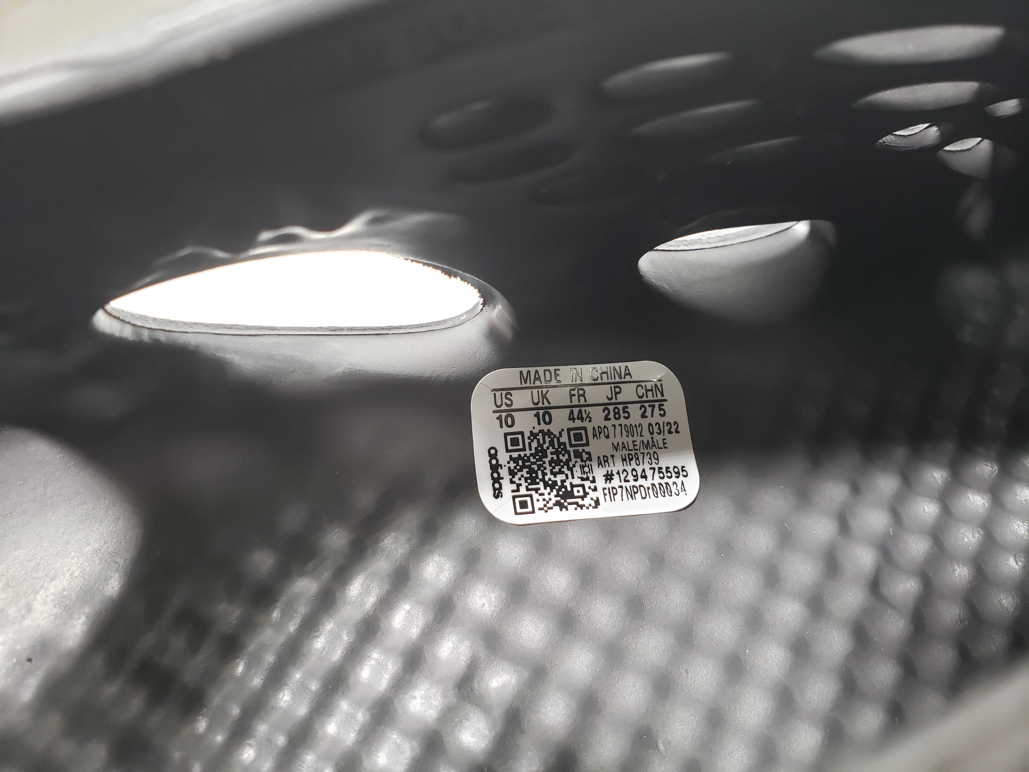 PK God Batch adidas originals Yeezy Foam Runner Onyx HP8739 review STOCKXKICKS 06