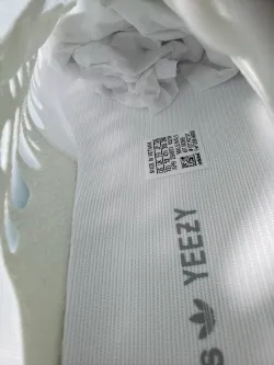 PK God Batch adidas Yeezy Boost 350 V2 Mono Ice GW2869 review STOCKXKICKS 07
