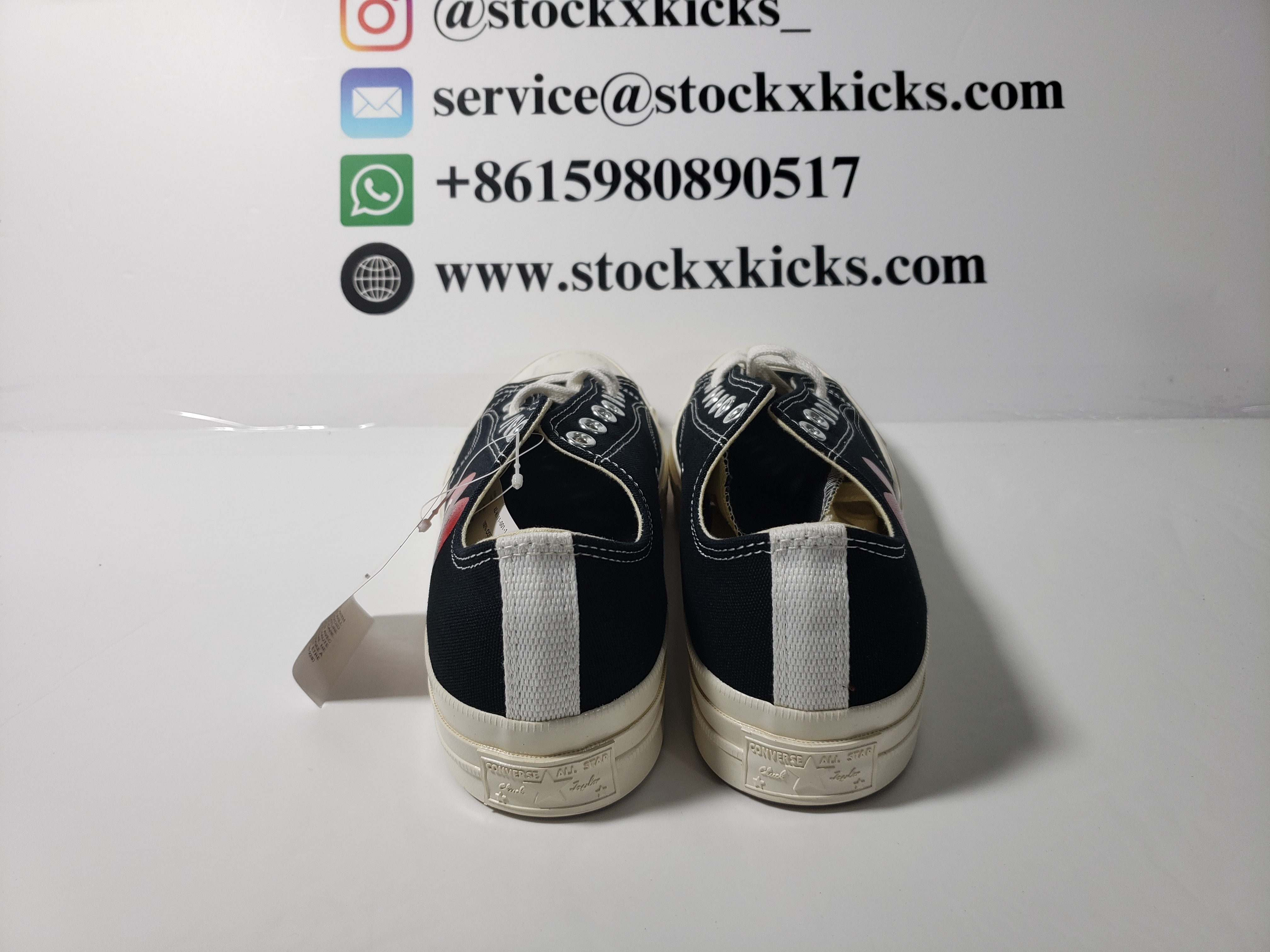 CDG Play x Converse Chuck Taylor All Star 70 OX 150206C review STOCKXKICKS 01