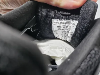 Balenciaga Track Tess S.Black (LED) 555032 W1GB7 1000  review STOCKXKICKS 07
