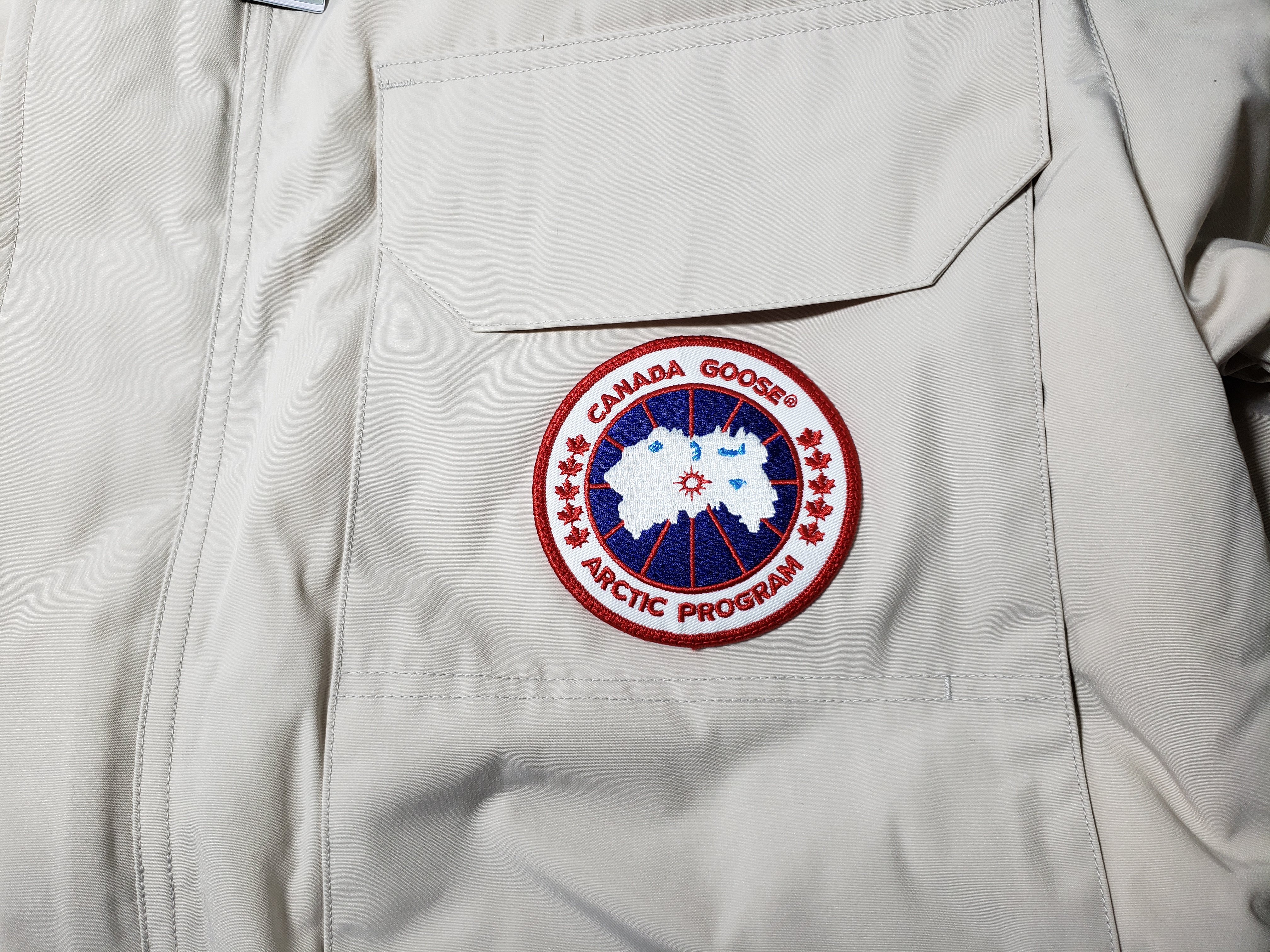 CANADA GOOSE Off White Down Jacket review STOCKXKICKS 01