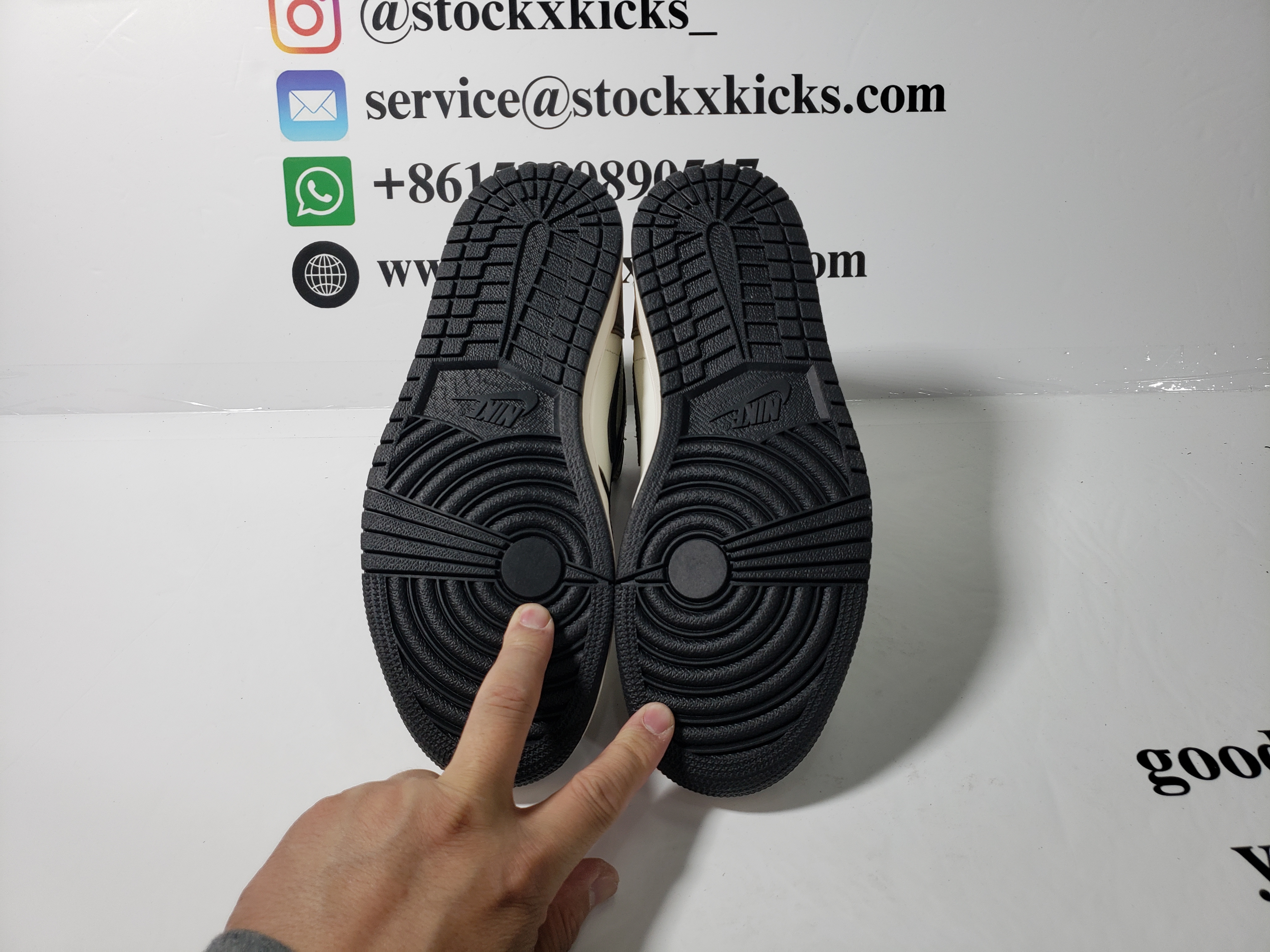 PK God Batch Air Jordan 1 Retro High Dark Mocha 555088-105 review STOCKXKICKS 05