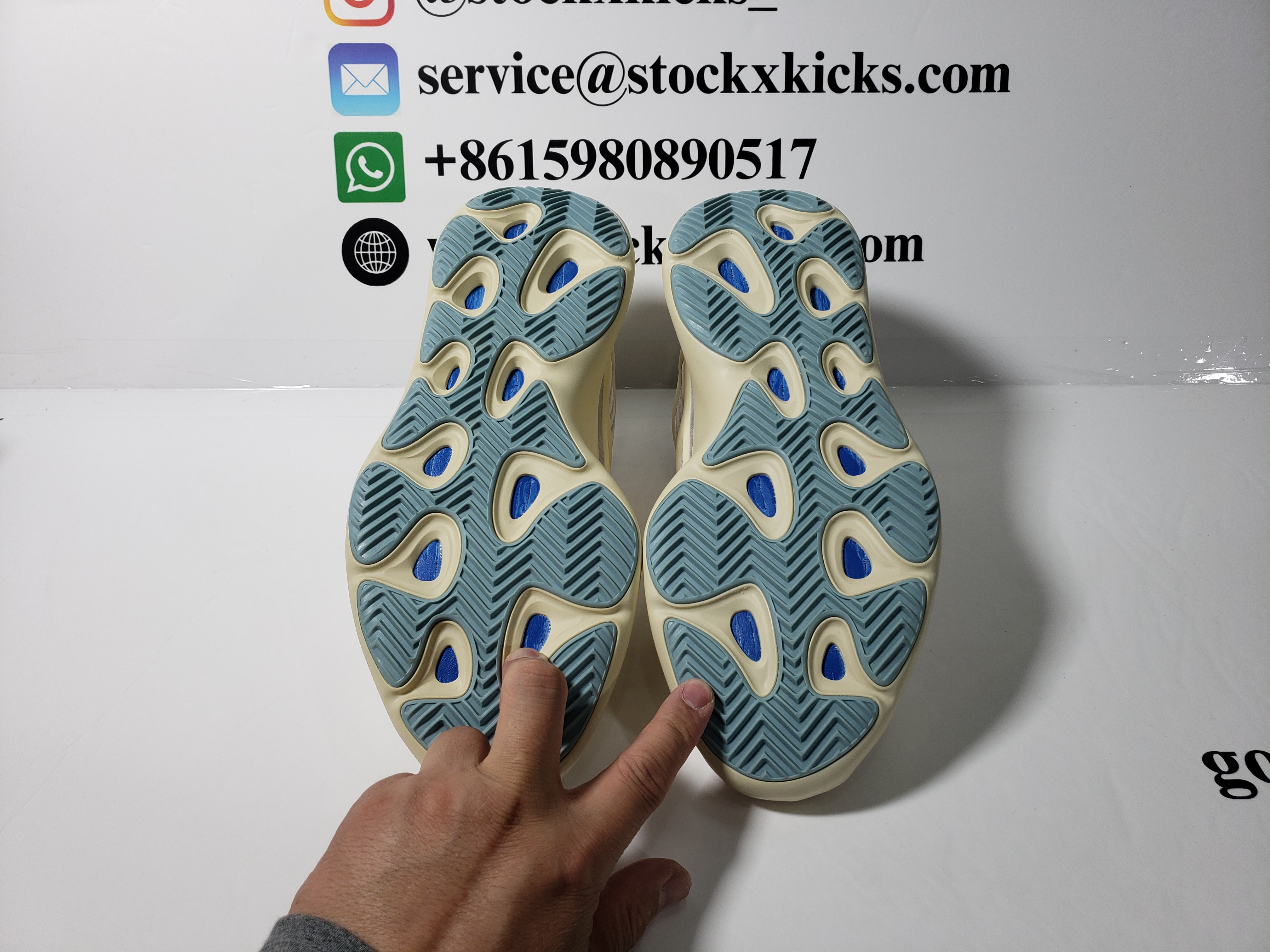 PK God Batch adidas Yeezy 700 V3 Azael FW4980 review STOCKXKICKS 04