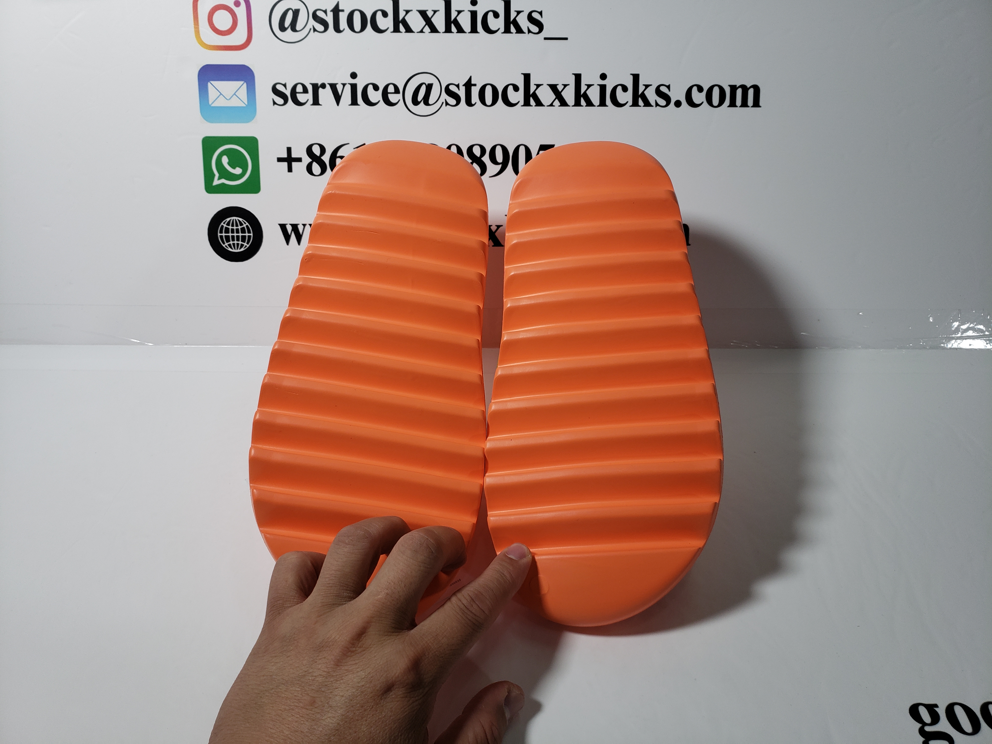 PK God Batch adidas Yeezy Slide Enflame Orange GZ0953 review STOCKXKICKS 05