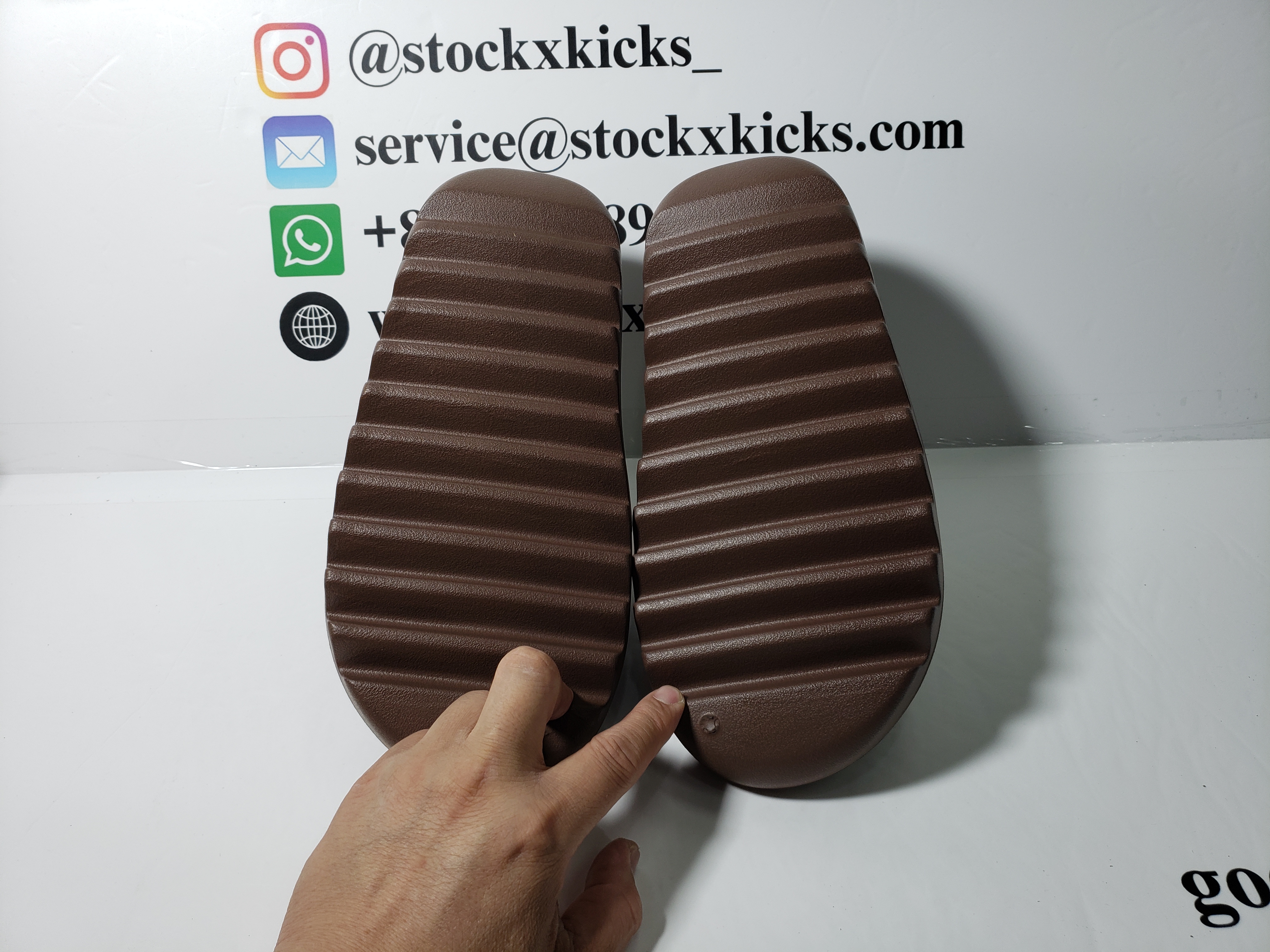 PK God Batch adidas Yeezy Slide Flax FZ5896 review STOCKXKICKS 05