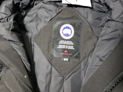 CANADA GOOSE Black review STOCKXKICKS 02