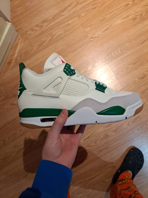 PK God Batch Jordan 4 Retro SB Pine Green DR5415-103 review 