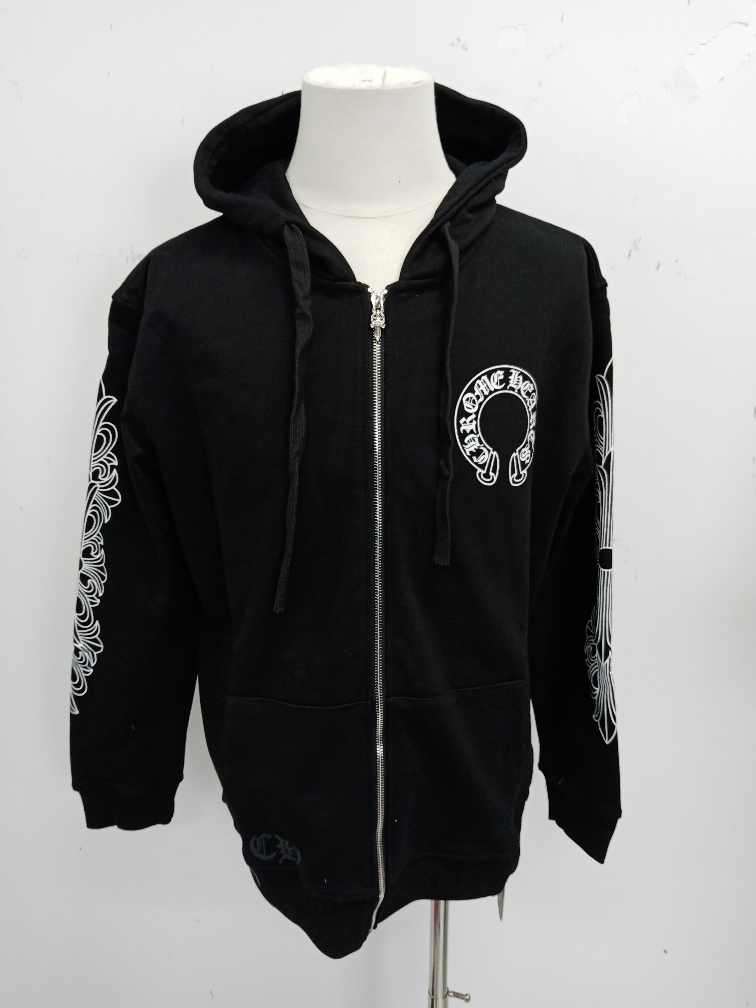 CHROME HEARTS Hoodie K5001 review stockxkicks 01