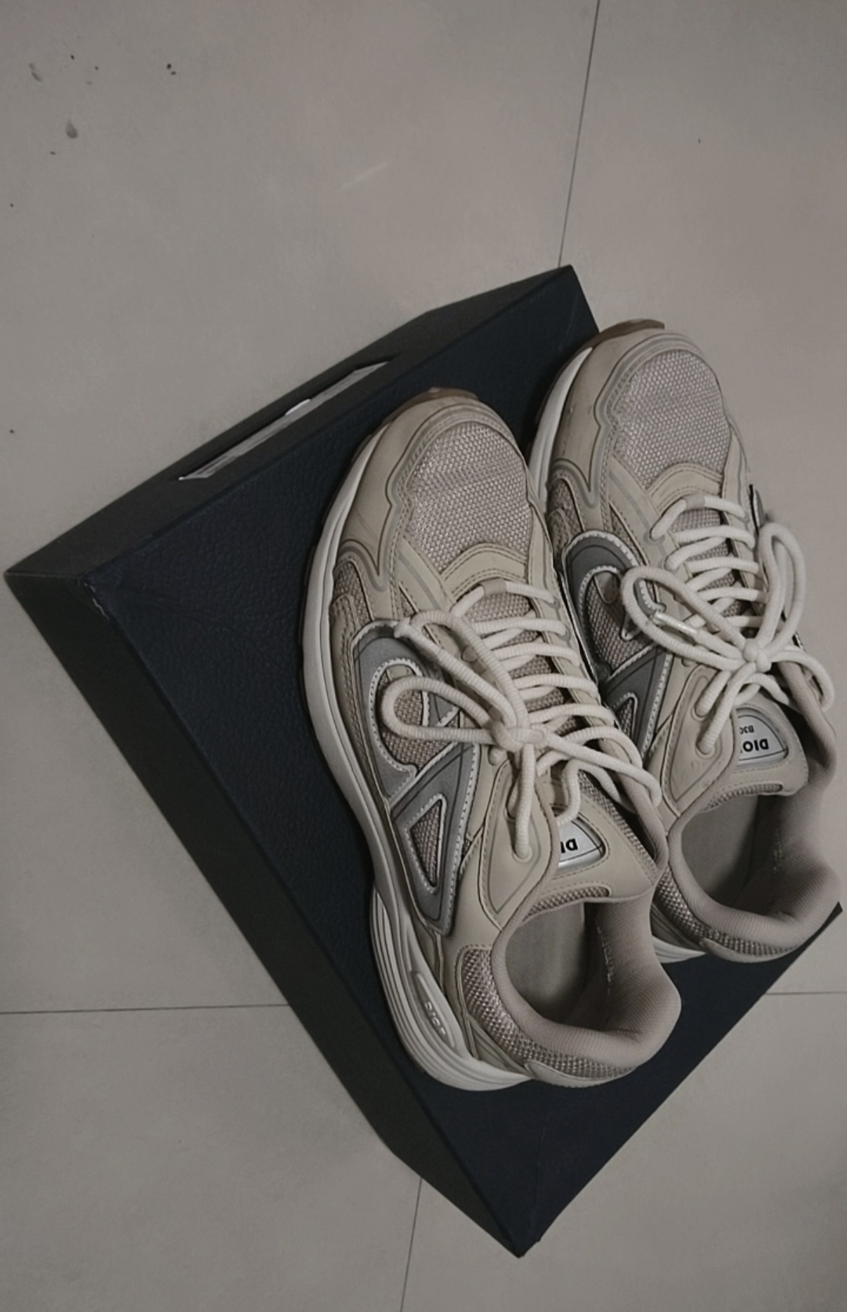 Dior B30 Cream 3SN279ZMA_H161 review Ahmed Yossef