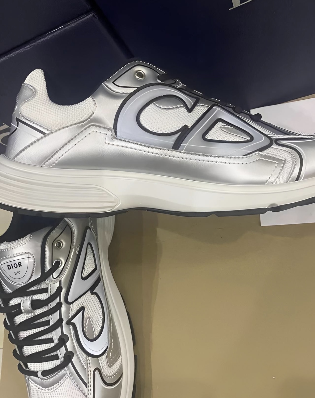 Dior B30 Black Silver 3SN279 ZMA1 6141 review Samuele Gianfriddo