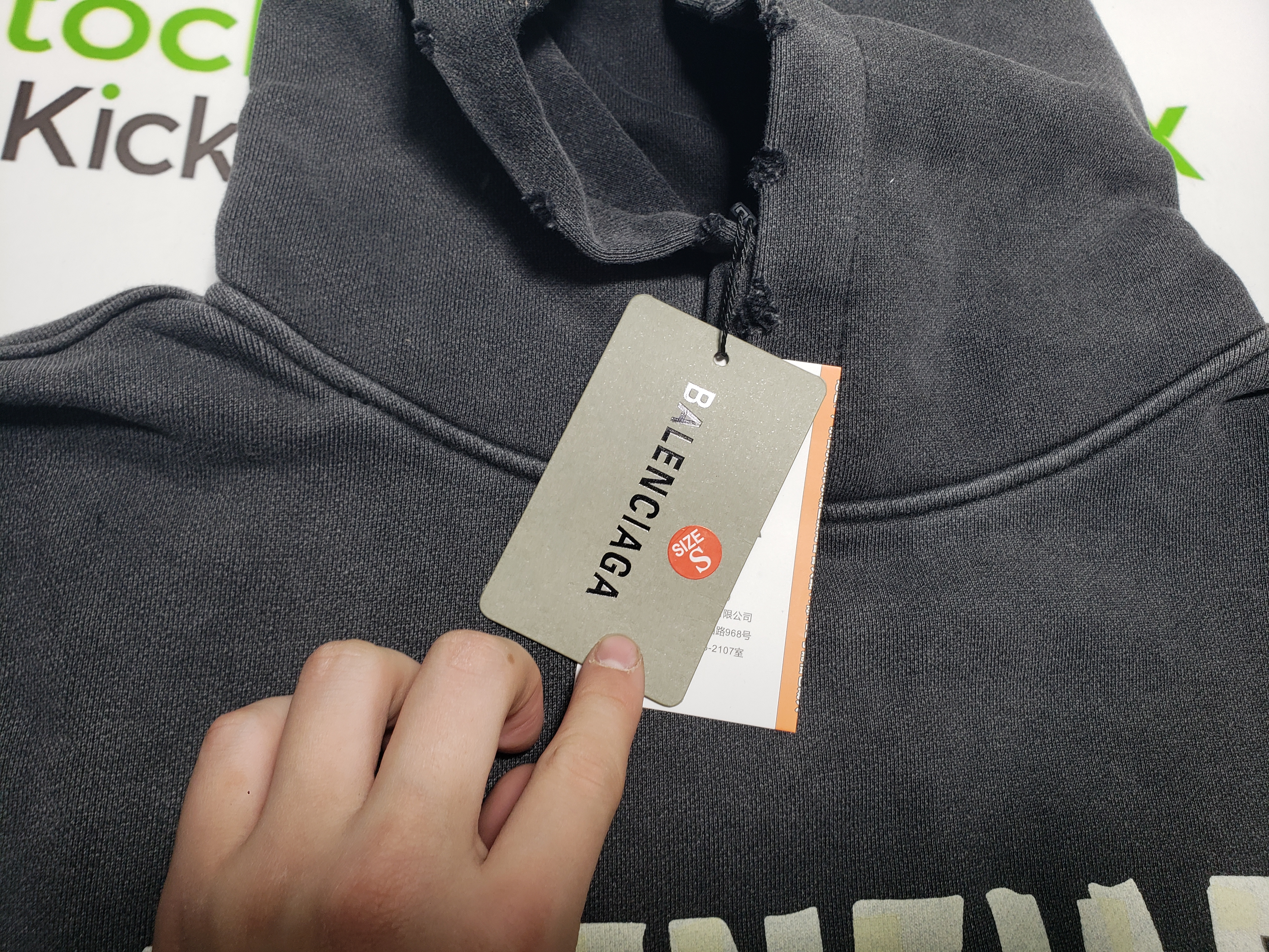 Balenciaga Tape Type Ripped Pocket Hoodie Oversized Black/Blue/Black Blue YZ 0400018953488 review Jack 01