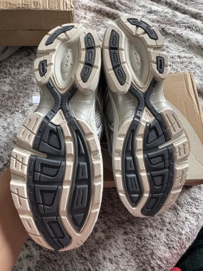 ASICS Gel-1130 Oyster Grey (Gallery Dept. Edition) 1201A256 review Lucii 02