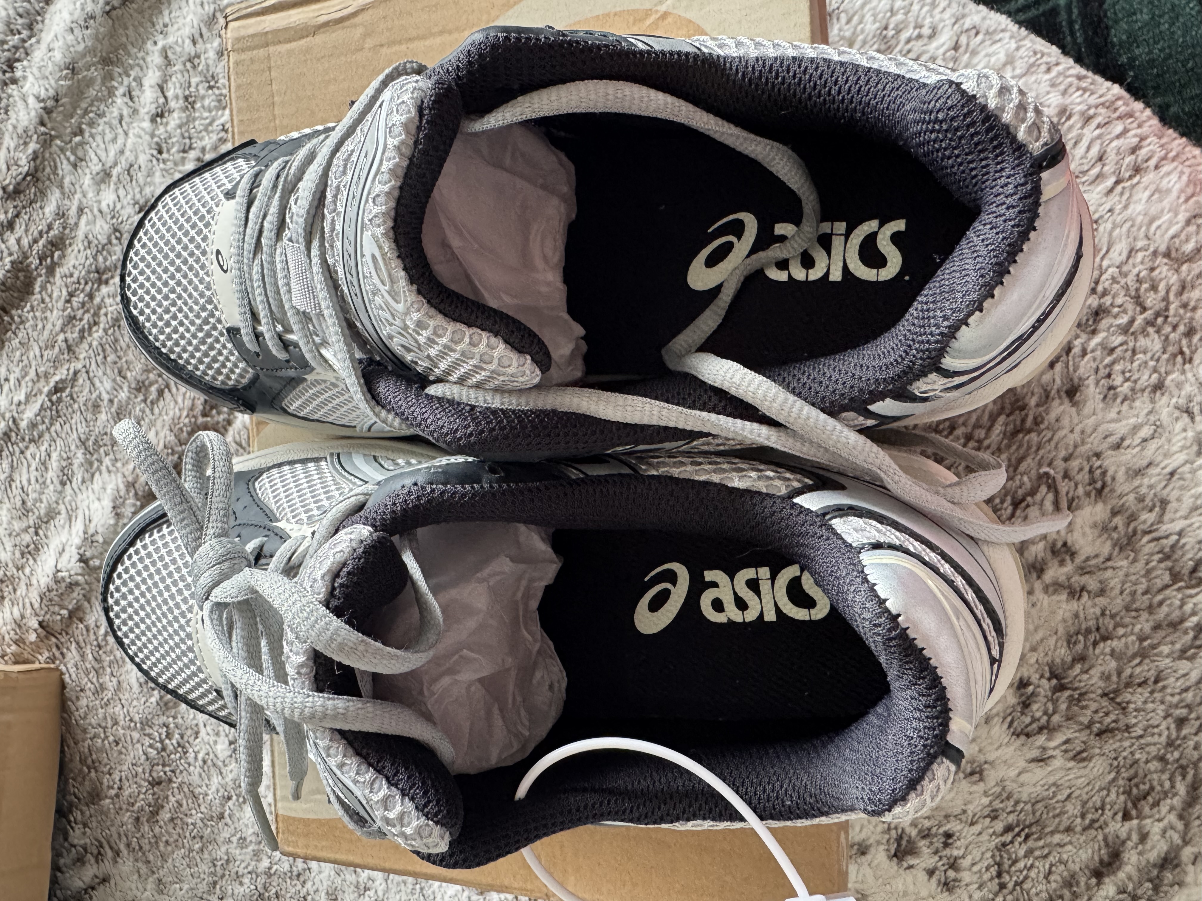 ASICS Gel-1130 Oyster Grey (Gallery Dept. Edition) 1201A256 review Lucii 03