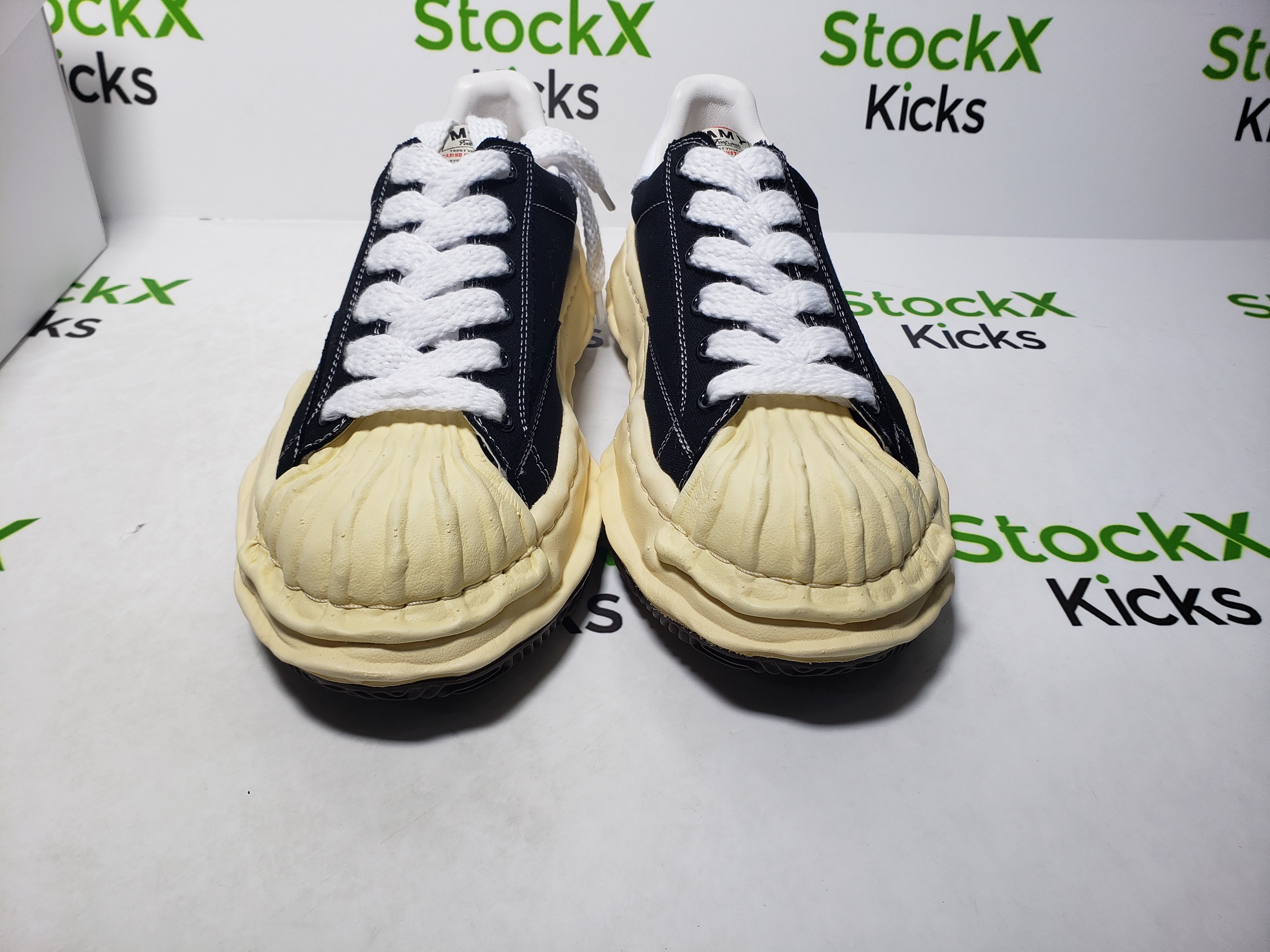 Maison MIHARA YASUHIRO Black And White Characters NO.784 review stockxkicks 02