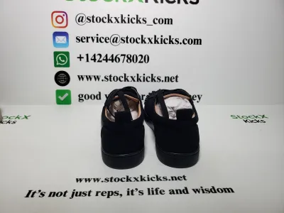 Christian Louboutin Louis Junior Spikes Men's Flat review stockxkicks 01