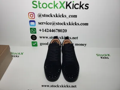 Christian Louboutin Louis Junior Spikes Men's Flat review stockxkicks 05