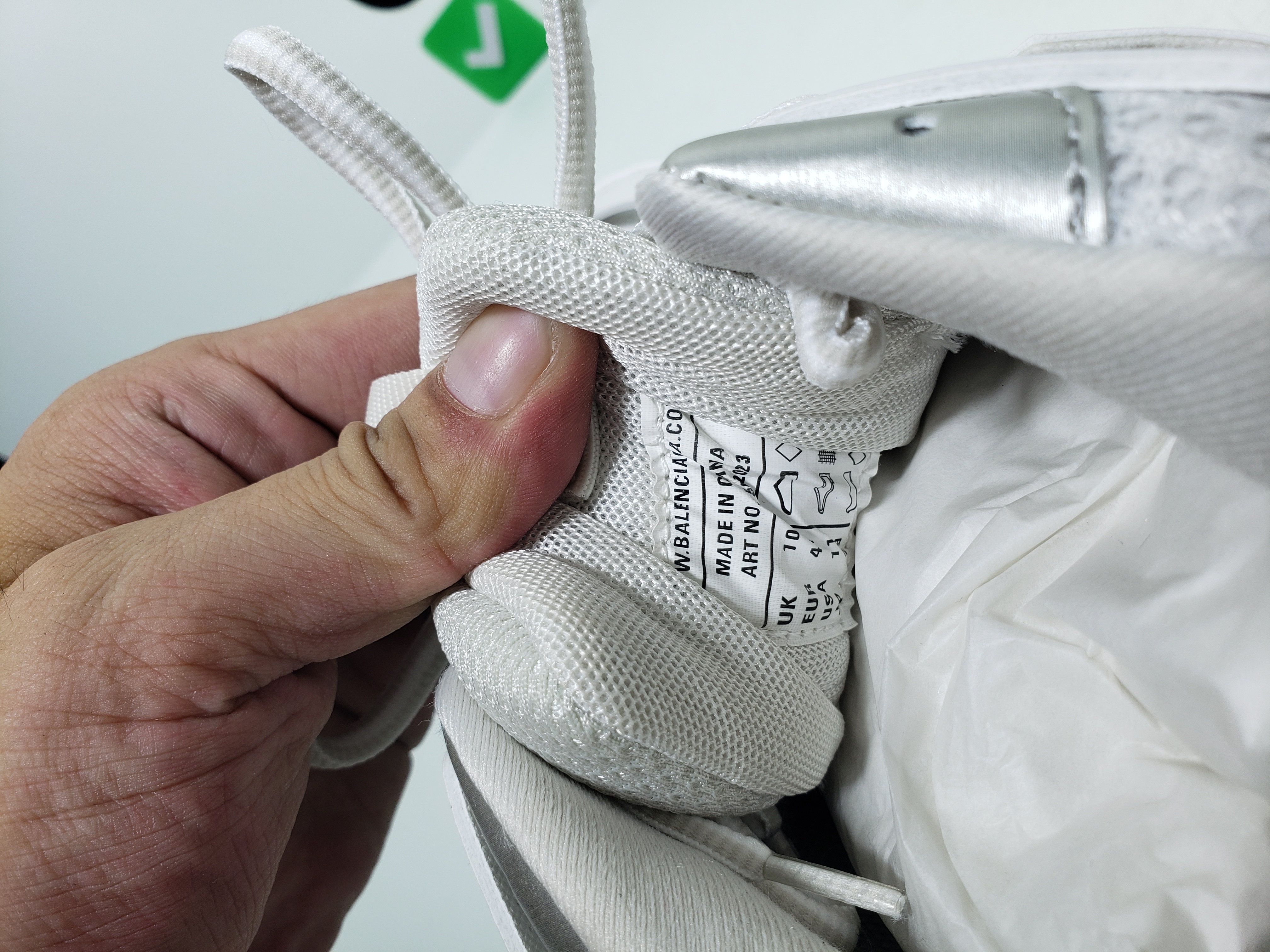 Balenciaga Track Tess S.White (LED) 542436 W1GB7 6509 review stockxkicks 02