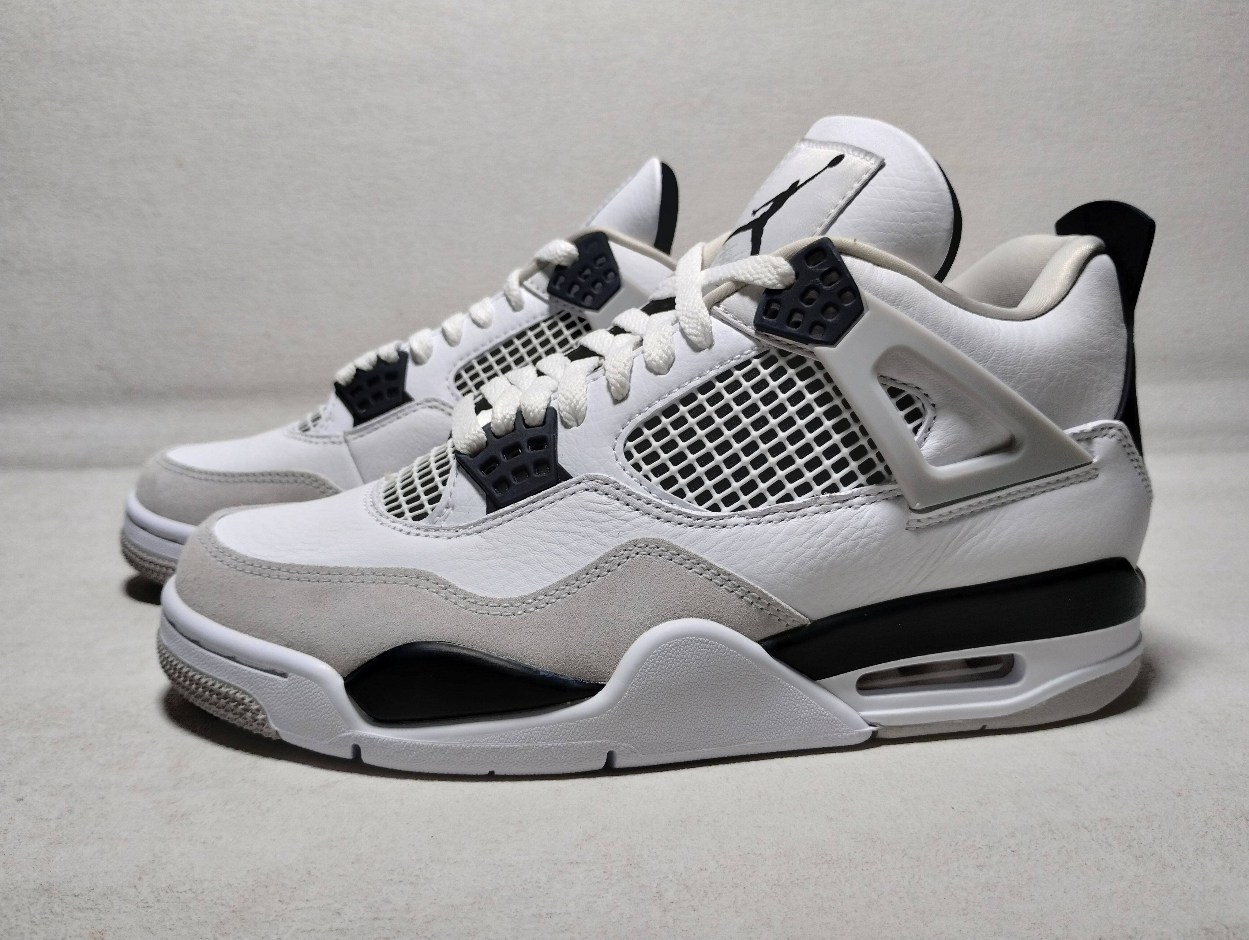 UCOO Batch Air Jordan 4 Retro Military Black DH6927-111 review stockxkicks 02