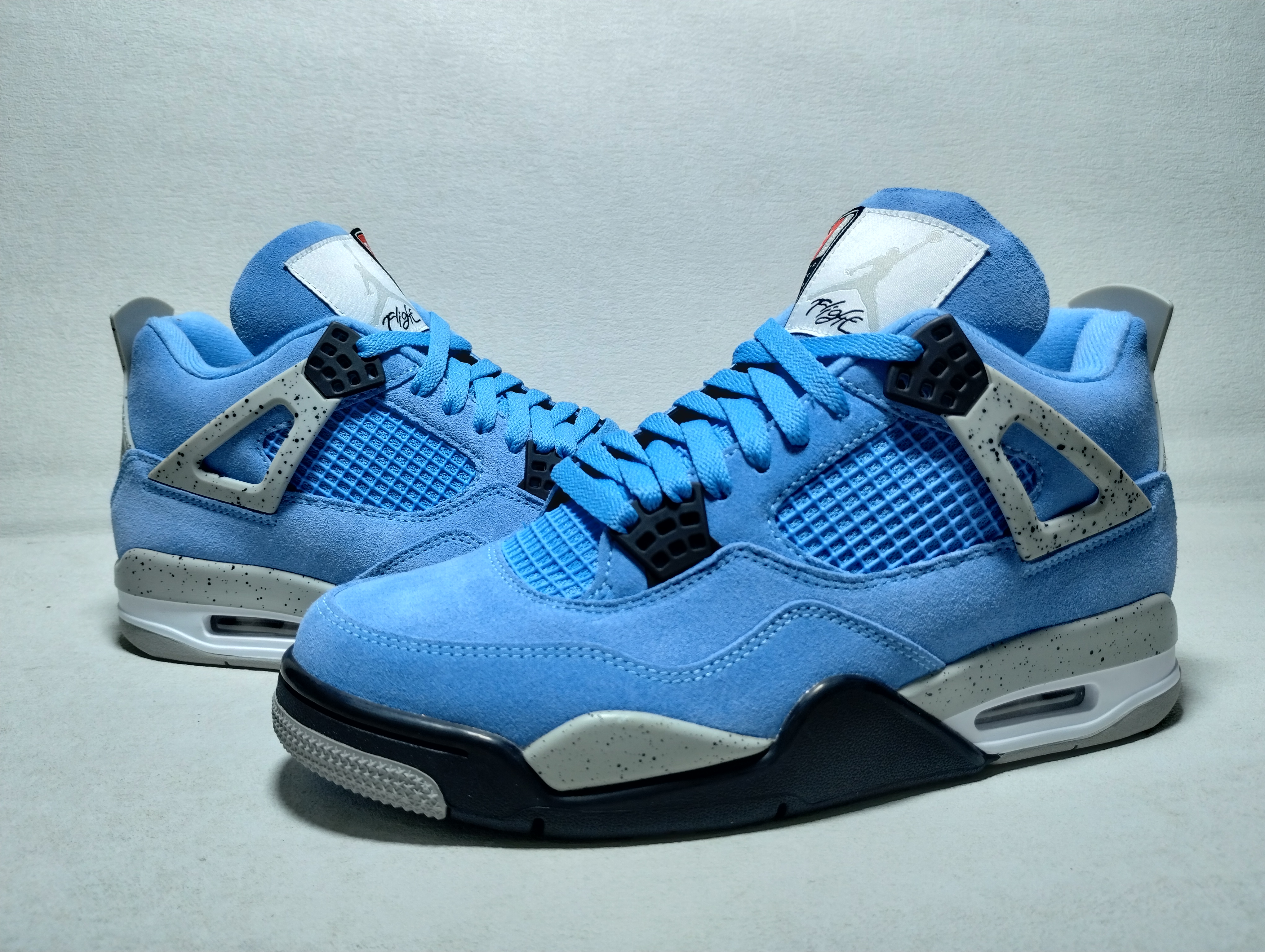 UCOO Batch Air Jordan 4 Retro University Blue CT8527-400 review stockxkicks 04