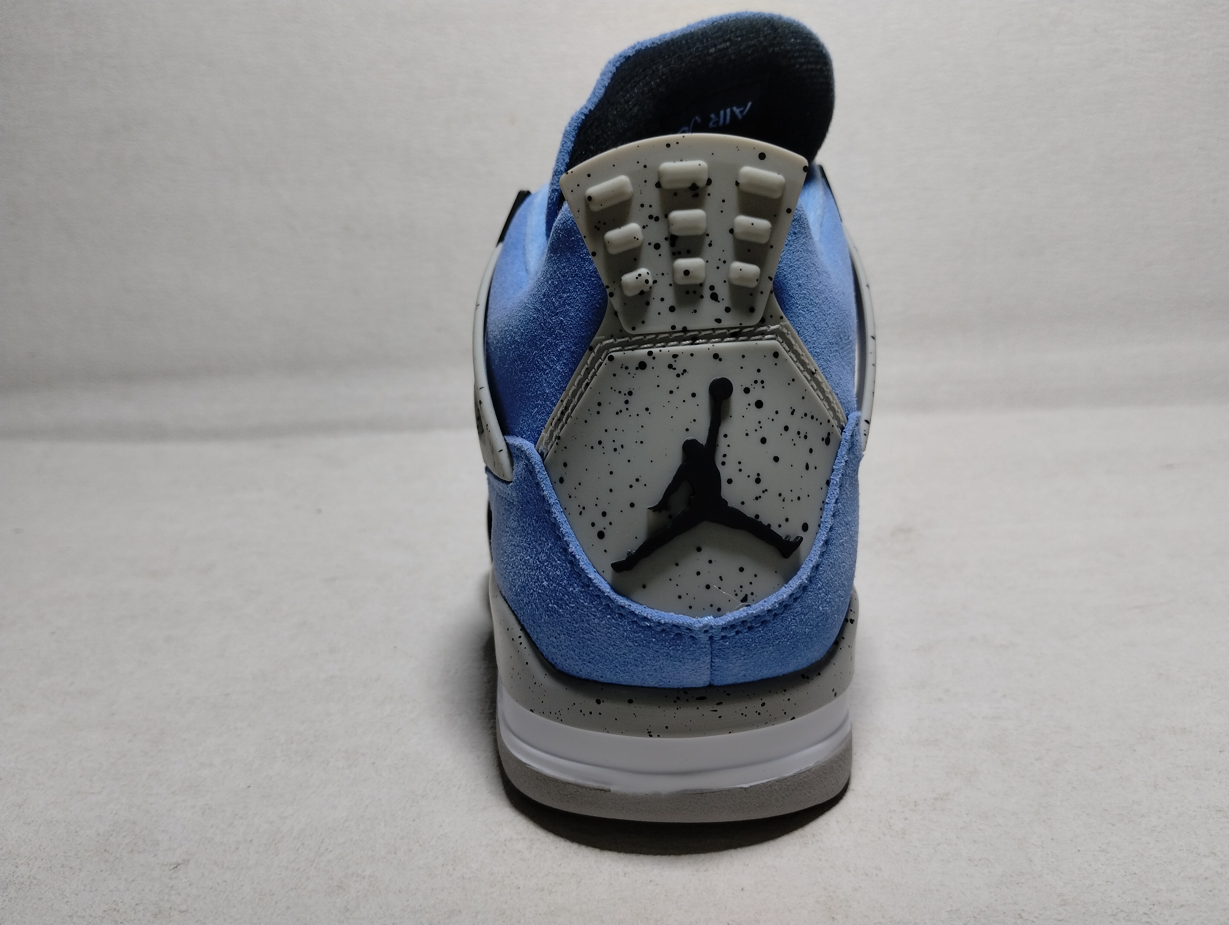 UCOO Batch Air Jordan 4 Retro University Blue CT8527-400 review stockxkicks 07