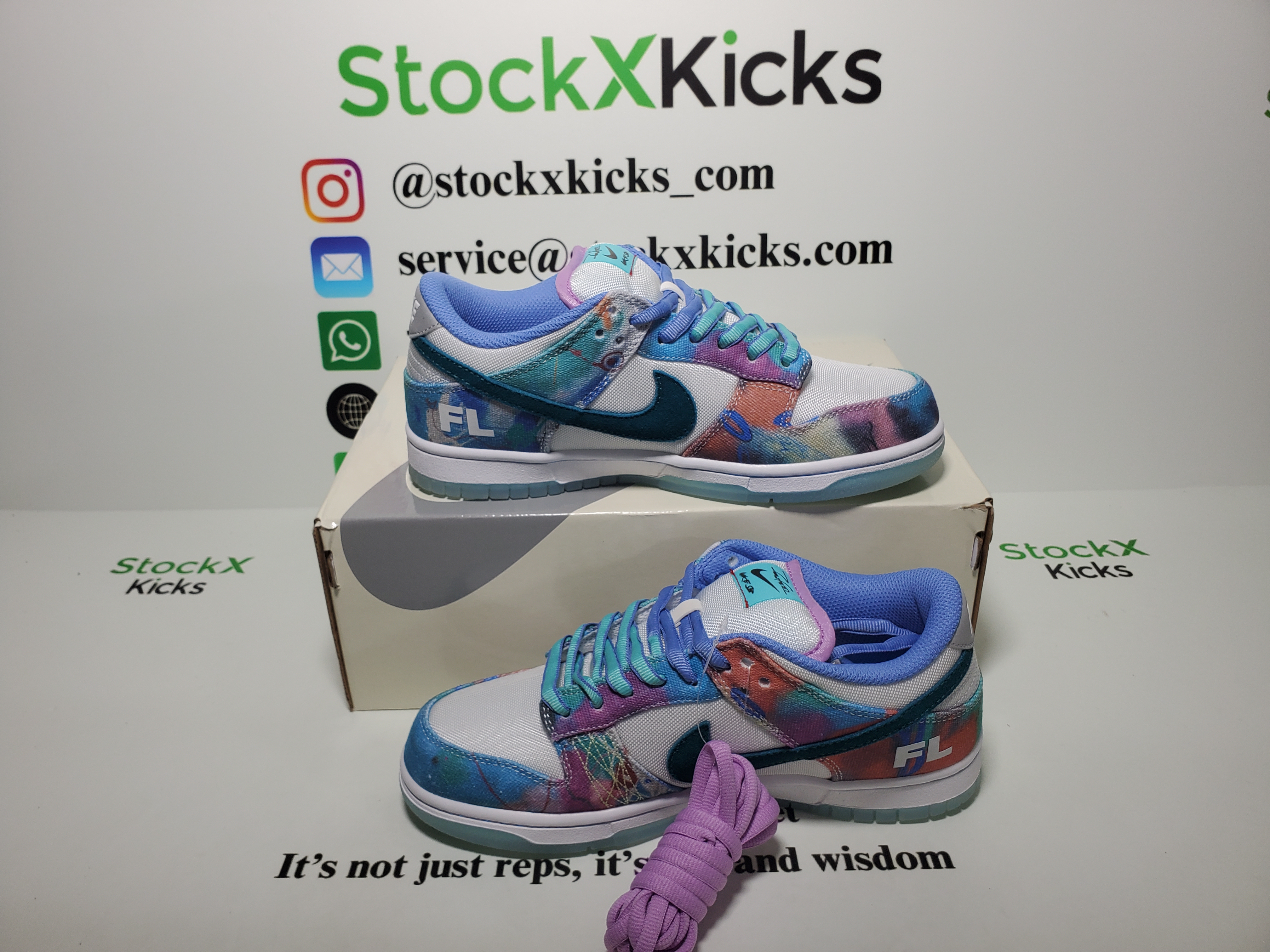 PK God Batch Nike SB Dunk LowFutura Laboratories Bleached Aqua HF6061-400 review stockxkicks 04