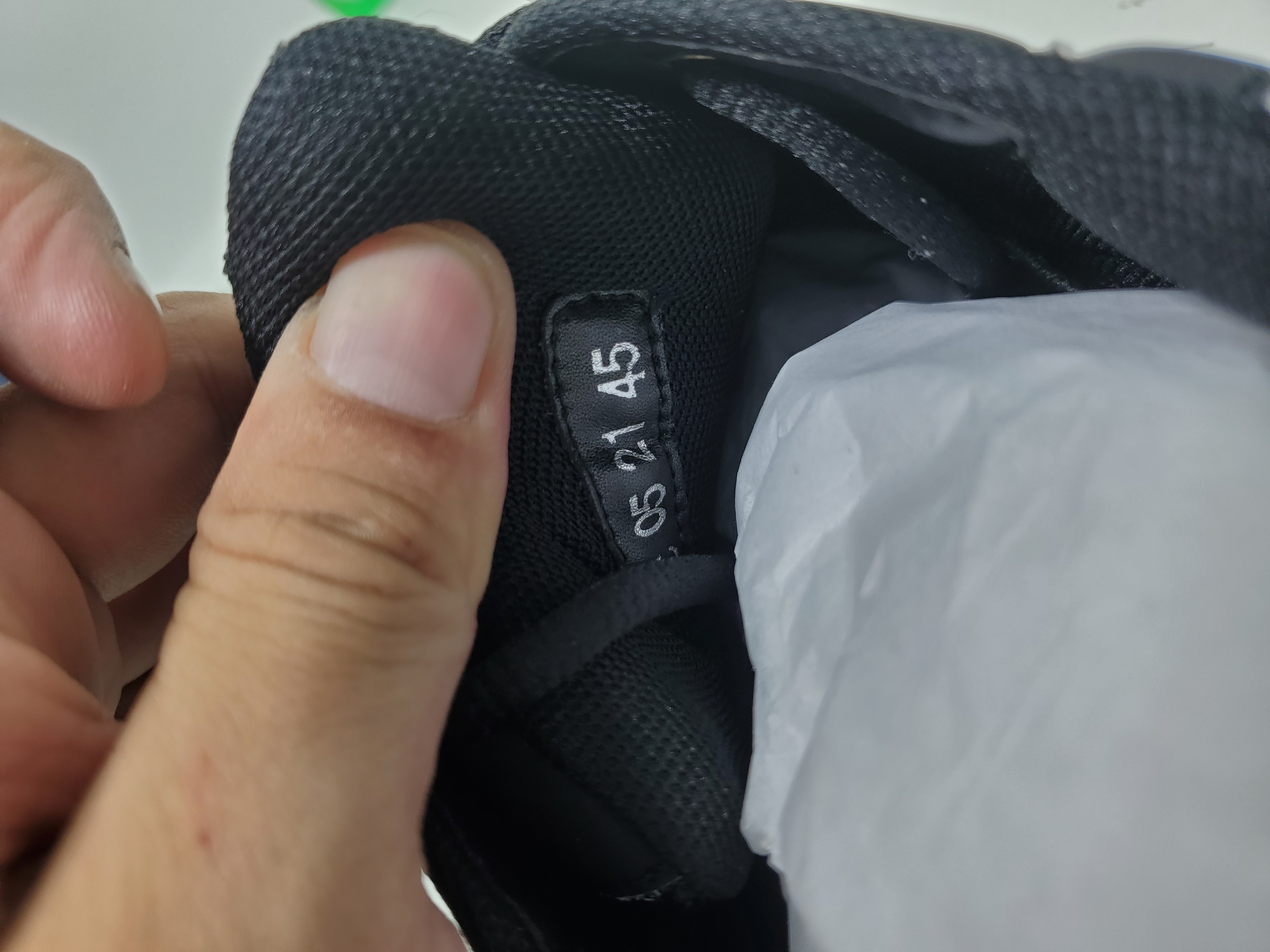 Dior B30 Triple Black 3SN279ZND-H90 review stockxkicks 02