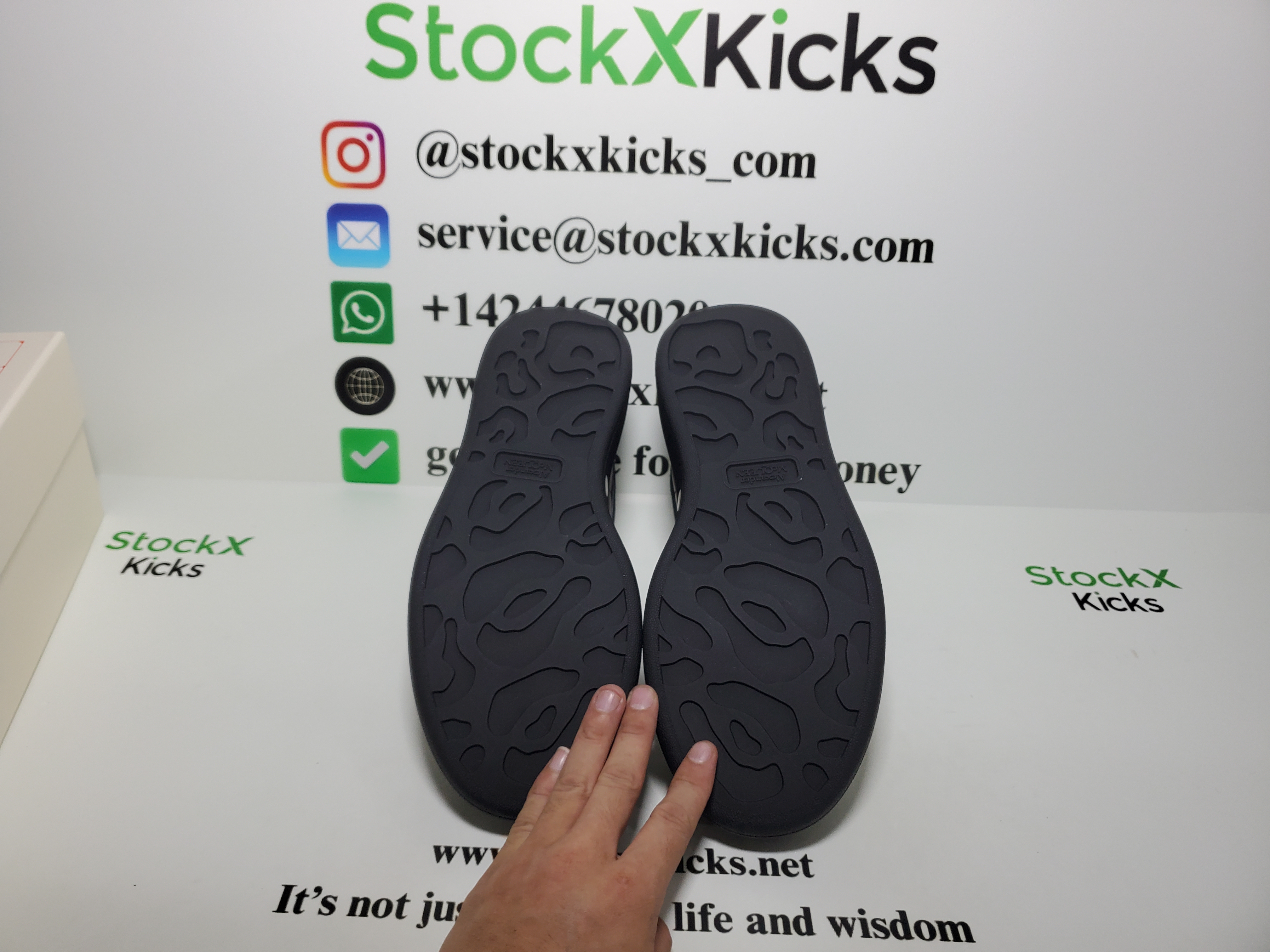 Alexander McQueen Sneaker Black and White review stockxkicks 03