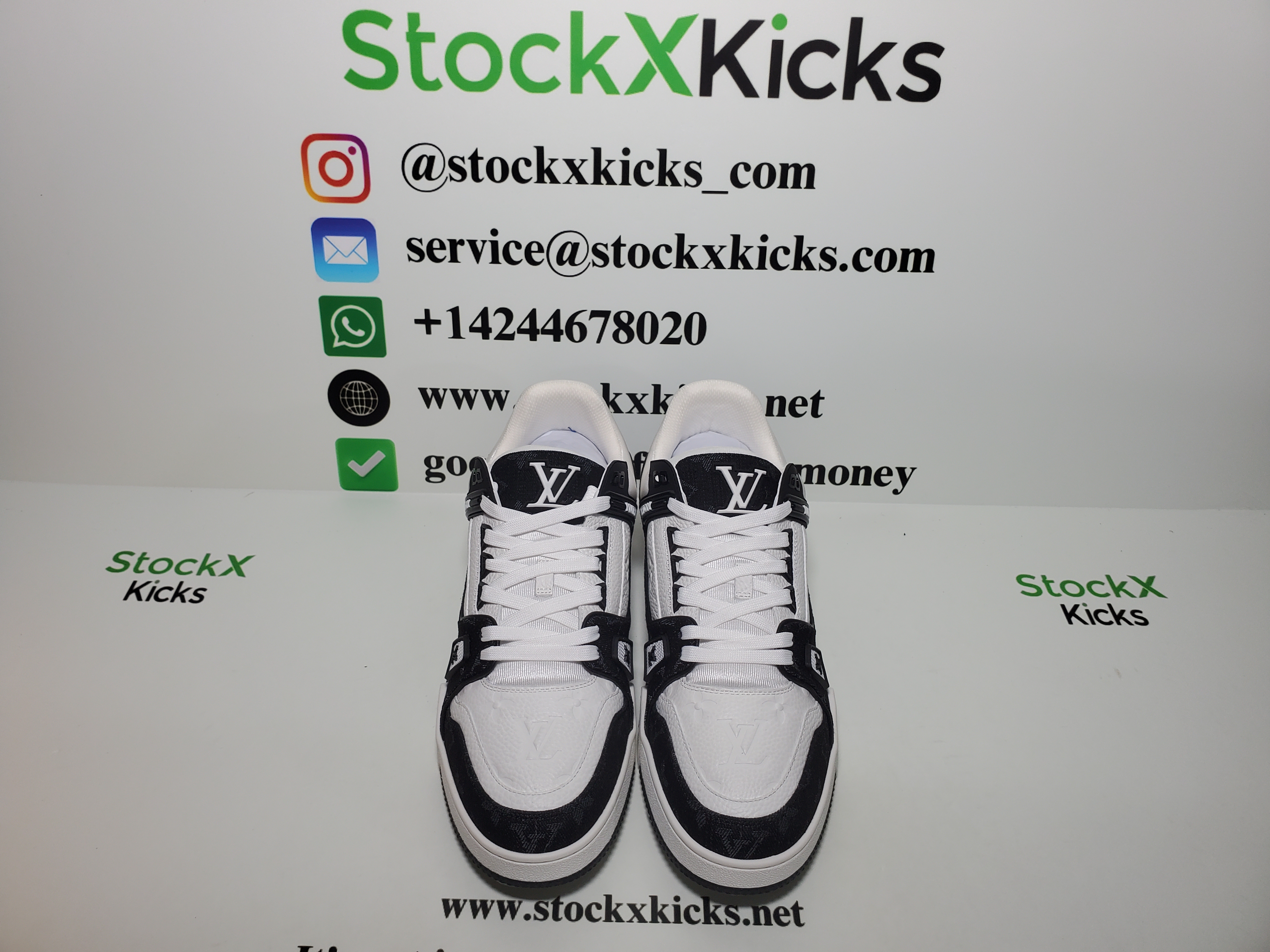 Louis Vuitton Trainer Black And White Cloth Cover VL1202 review stockxkicks 05