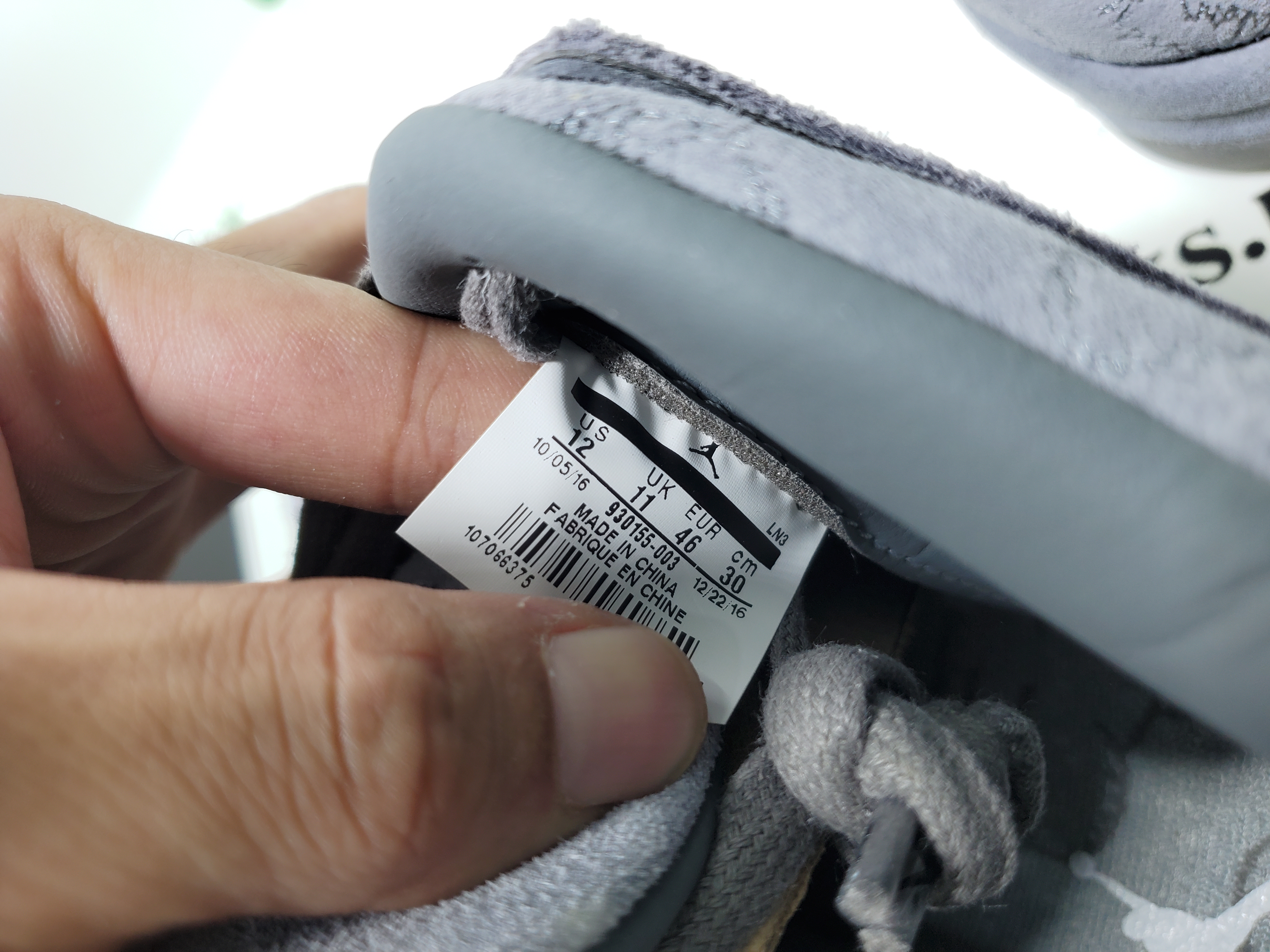 PK God Batch Nike Air Jordan 4 Retro Kaws  930155-003 review stockxkicks 02